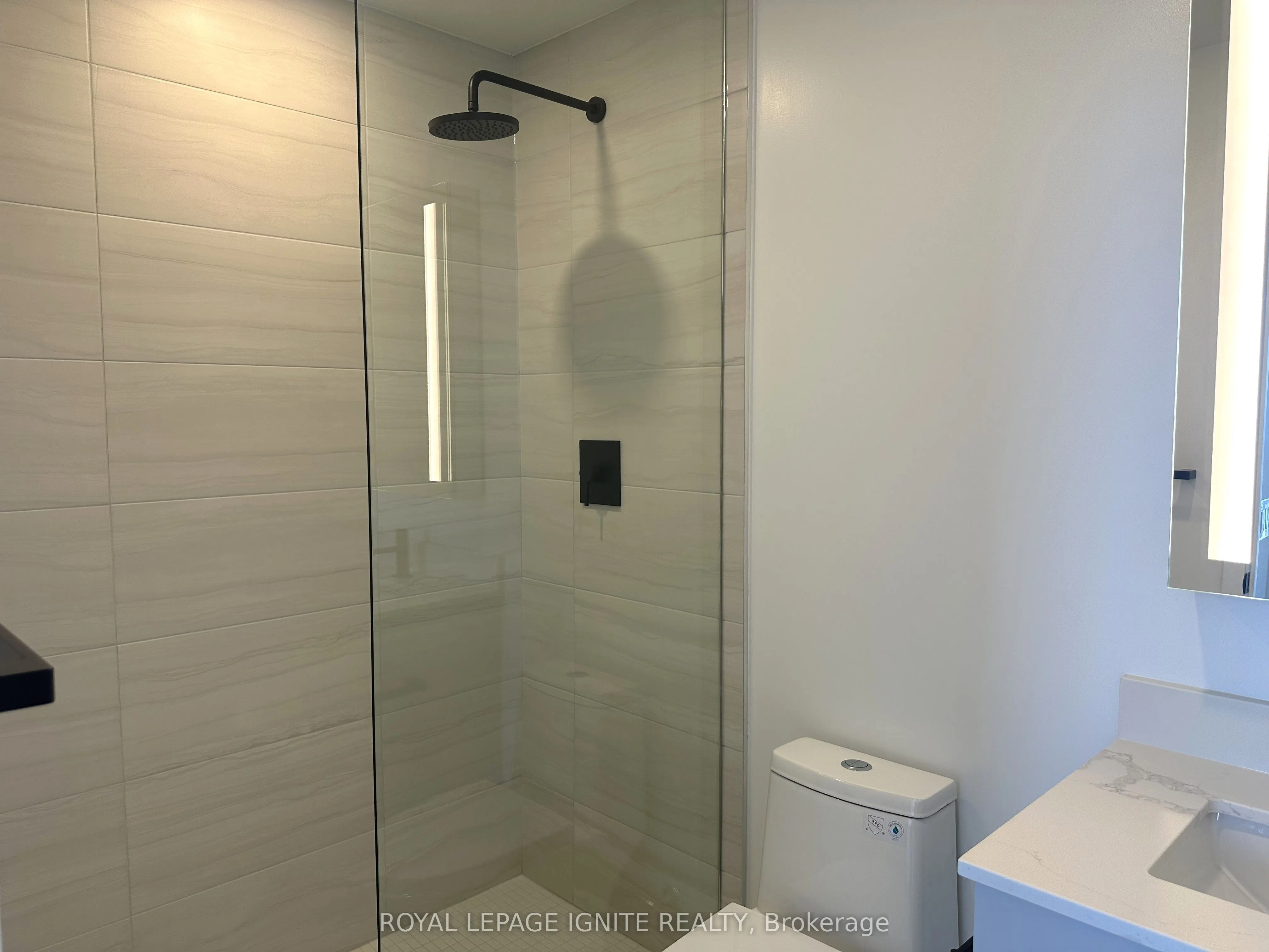 285 Dufferin Street, #Unit #1120