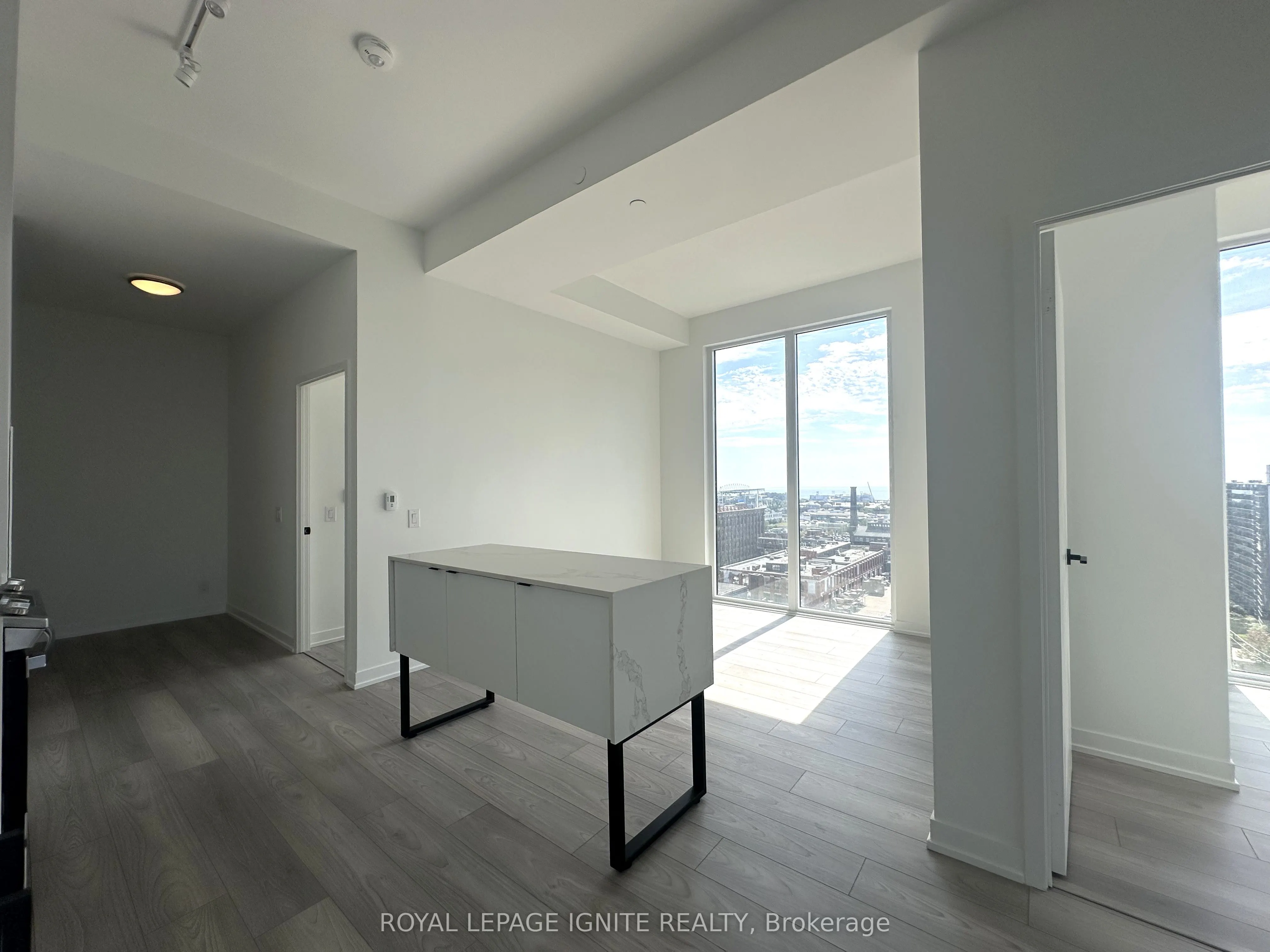 285 Dufferin Street, #Unit #1120