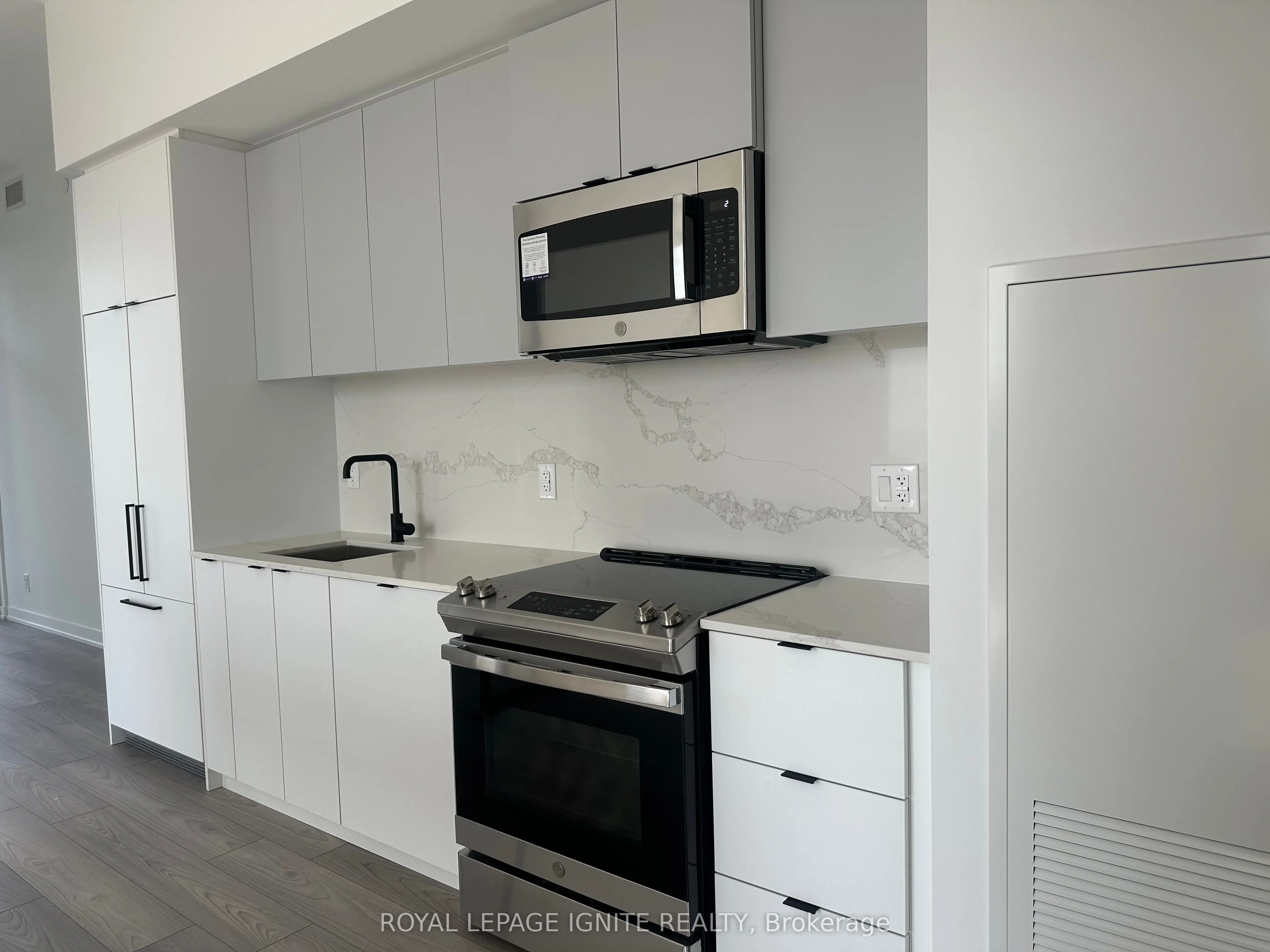285 Dufferin Street, #Unit #1120