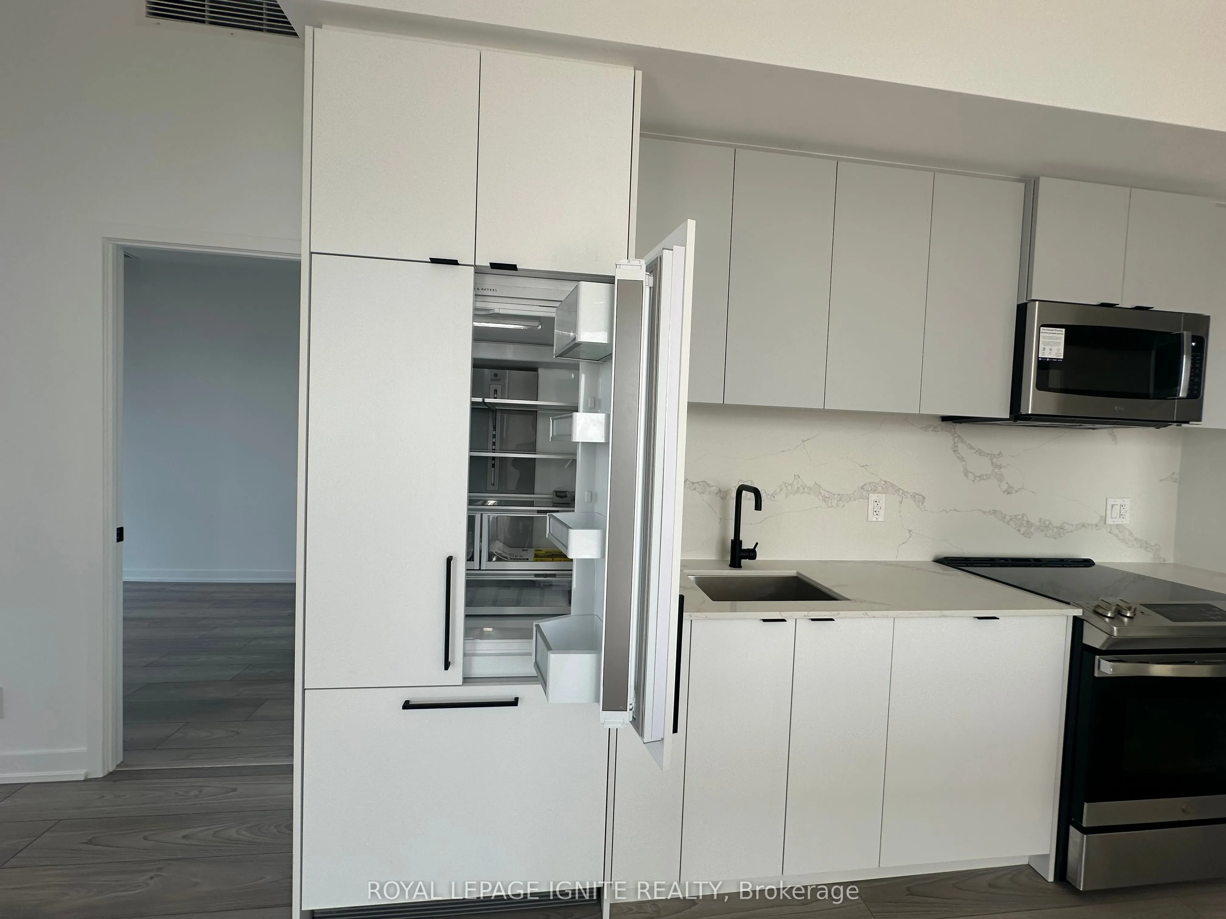 285 Dufferin Street, #Unit #1120