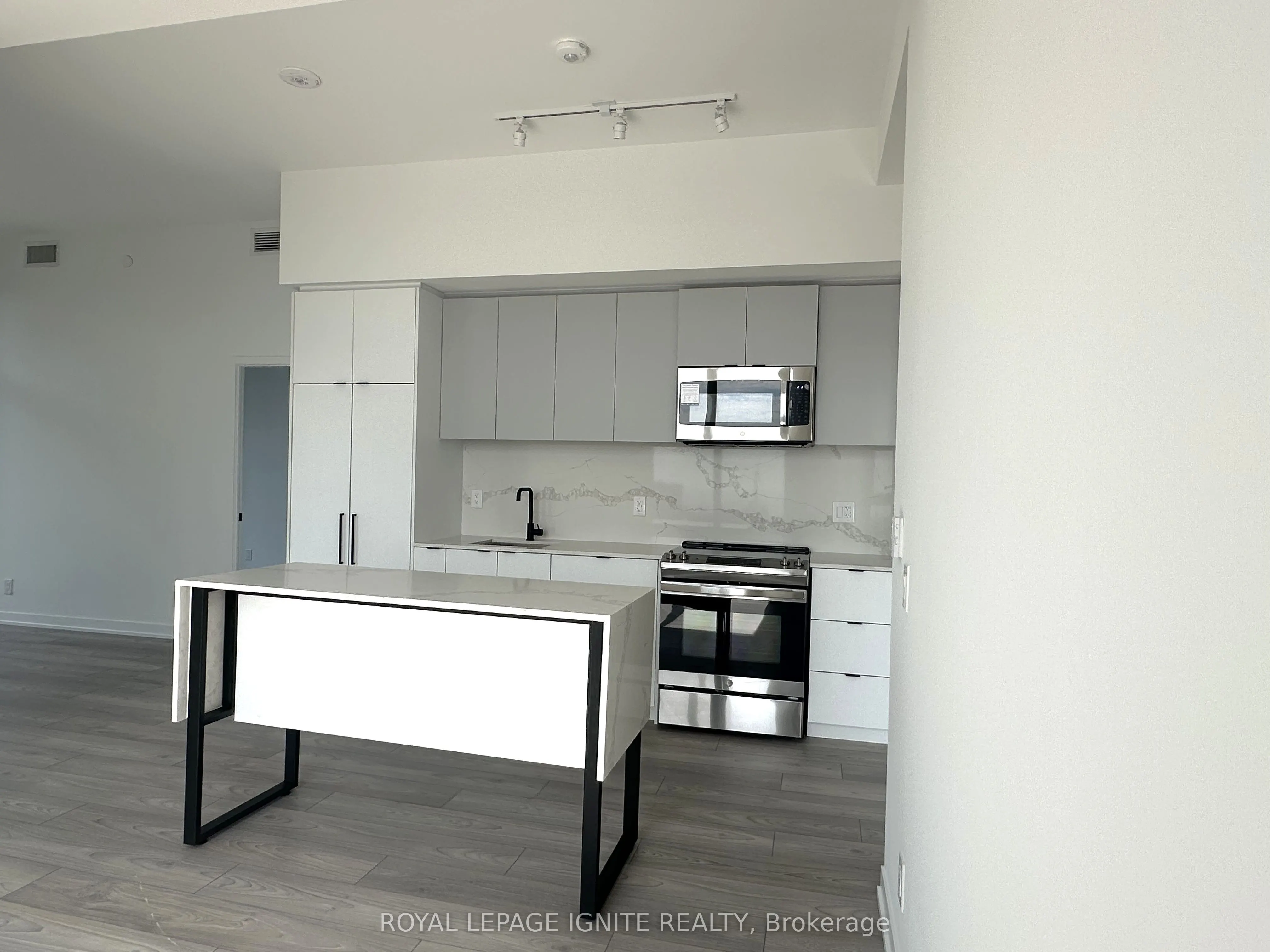 285 Dufferin Street, #Unit #1120