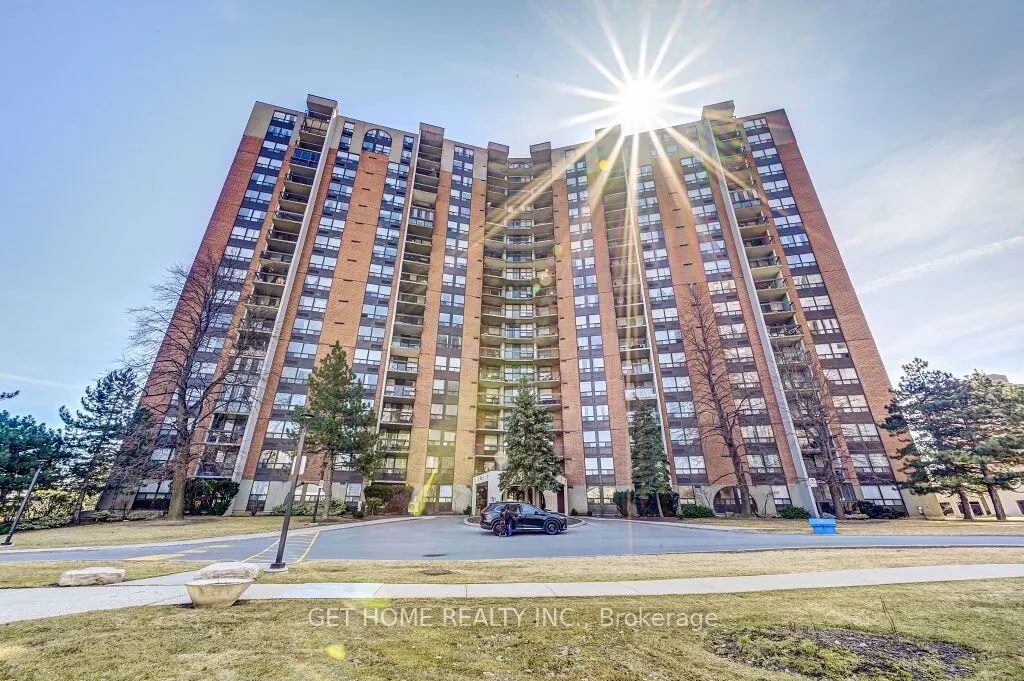 50 Mississauga Valley N, #916