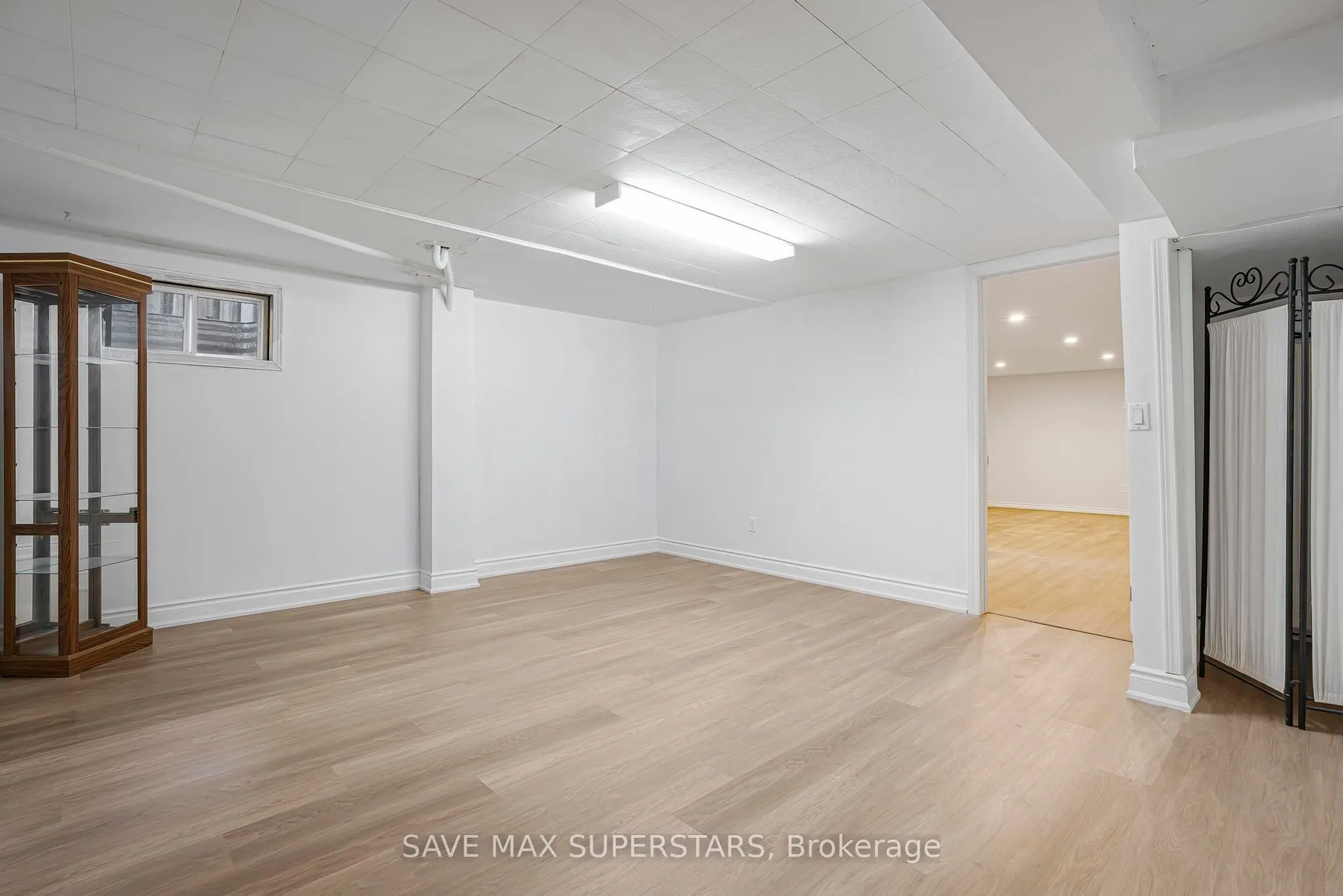 87 Pennington Crescent, #Lower
