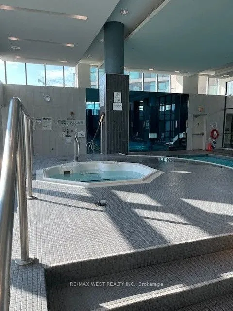 235 Sherway Gardens Road, #911