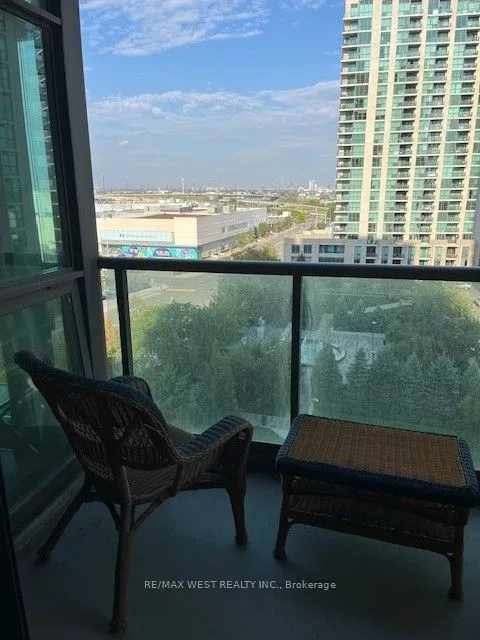235 Sherway Gardens Road, #911