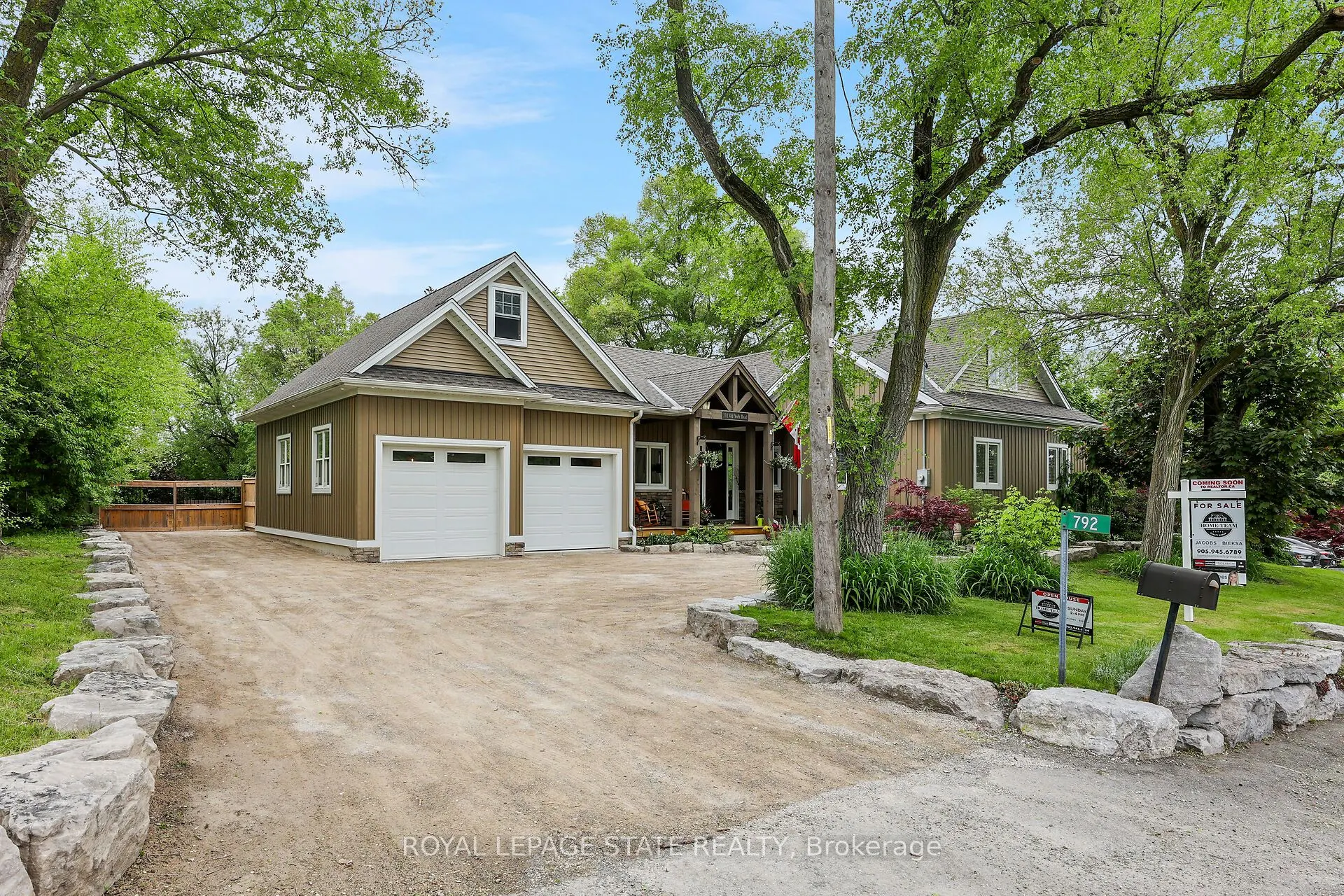 792 Old York Road
