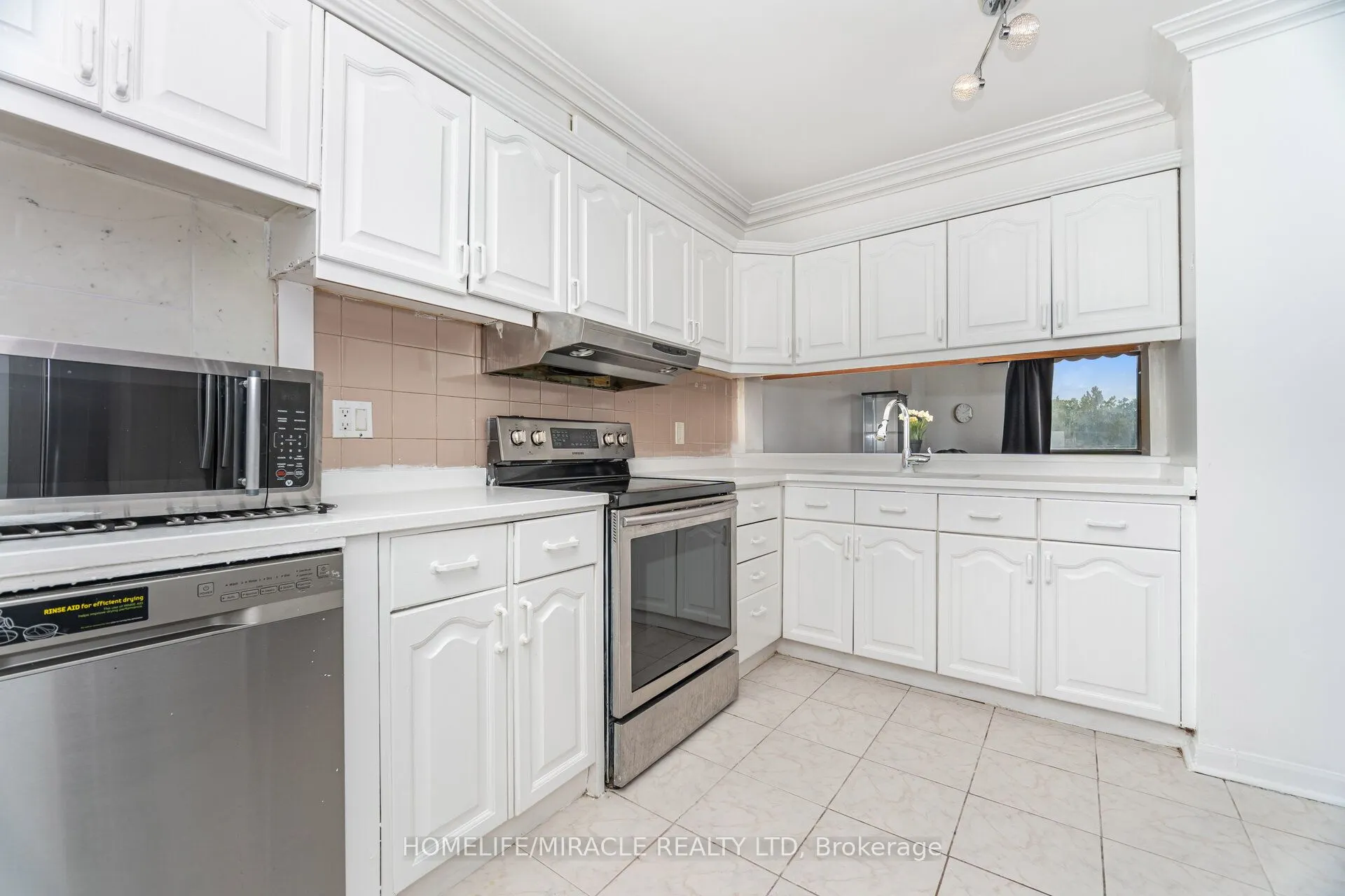 236 Albion Road, #208