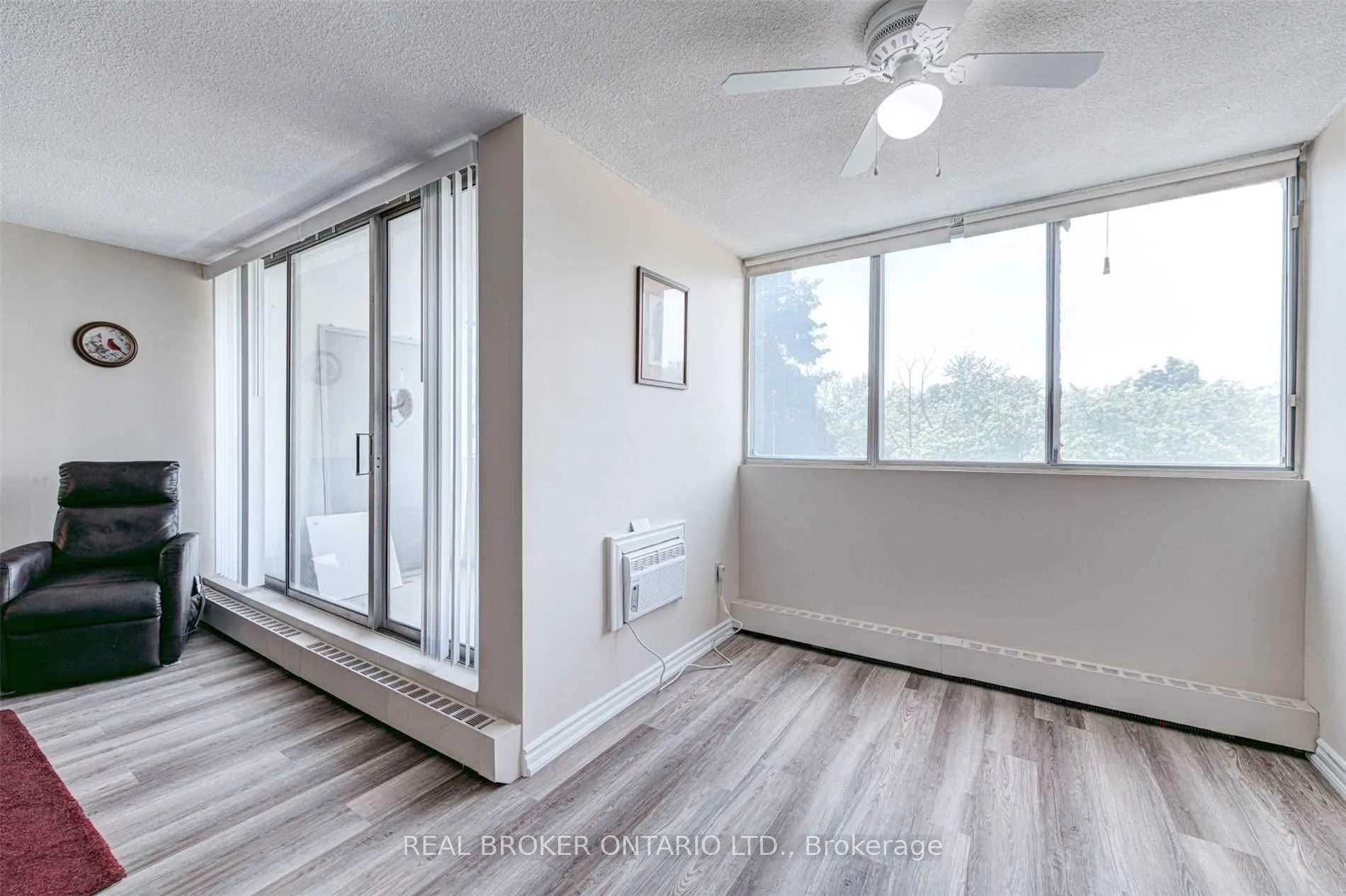530 Lolita Gardens, #303