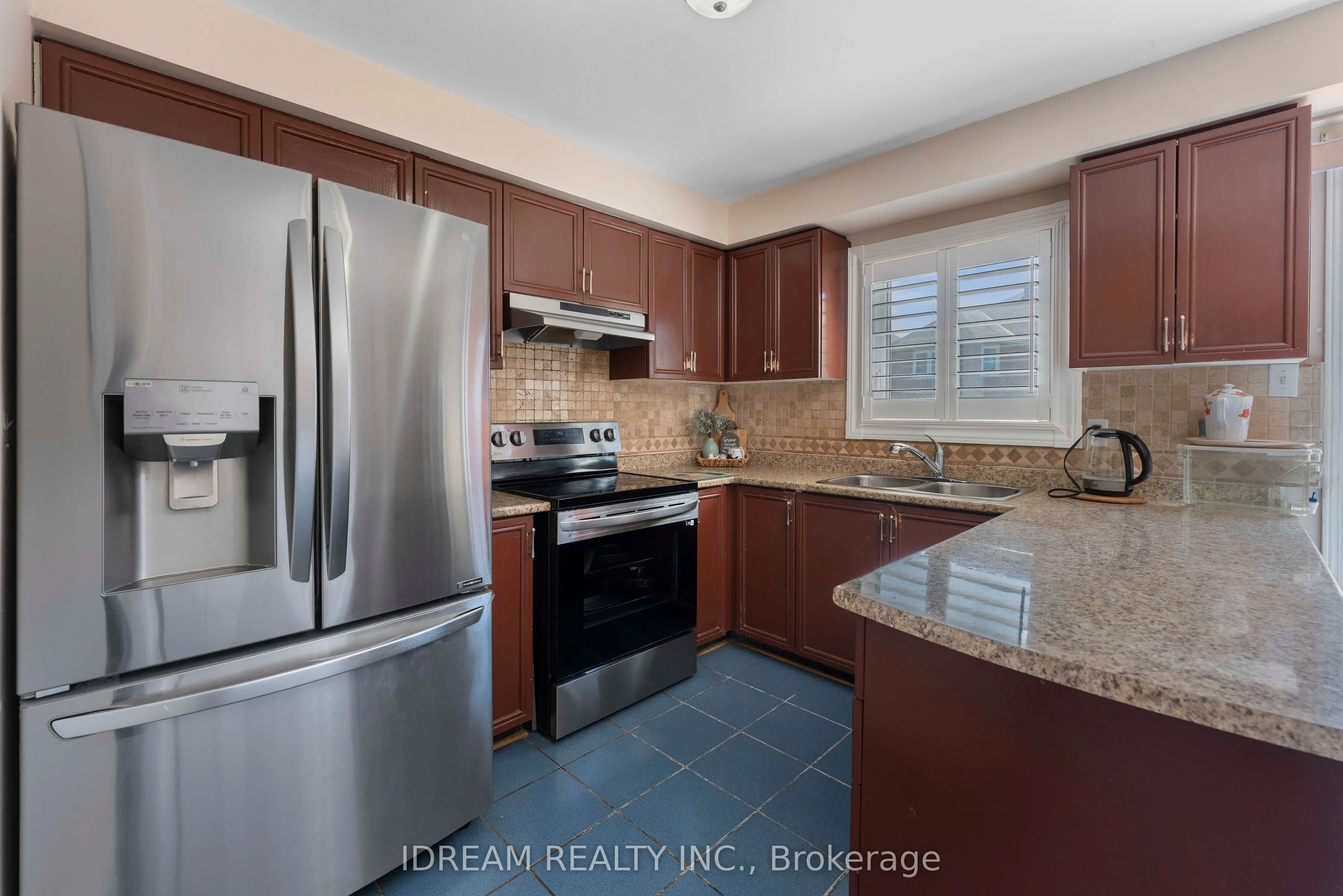 42 Mccleave Crescent