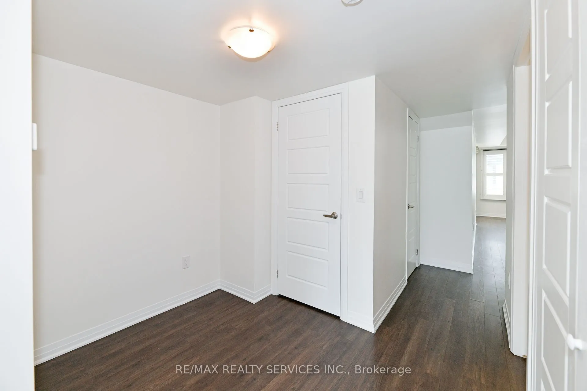 142 William Duncan Road, #2