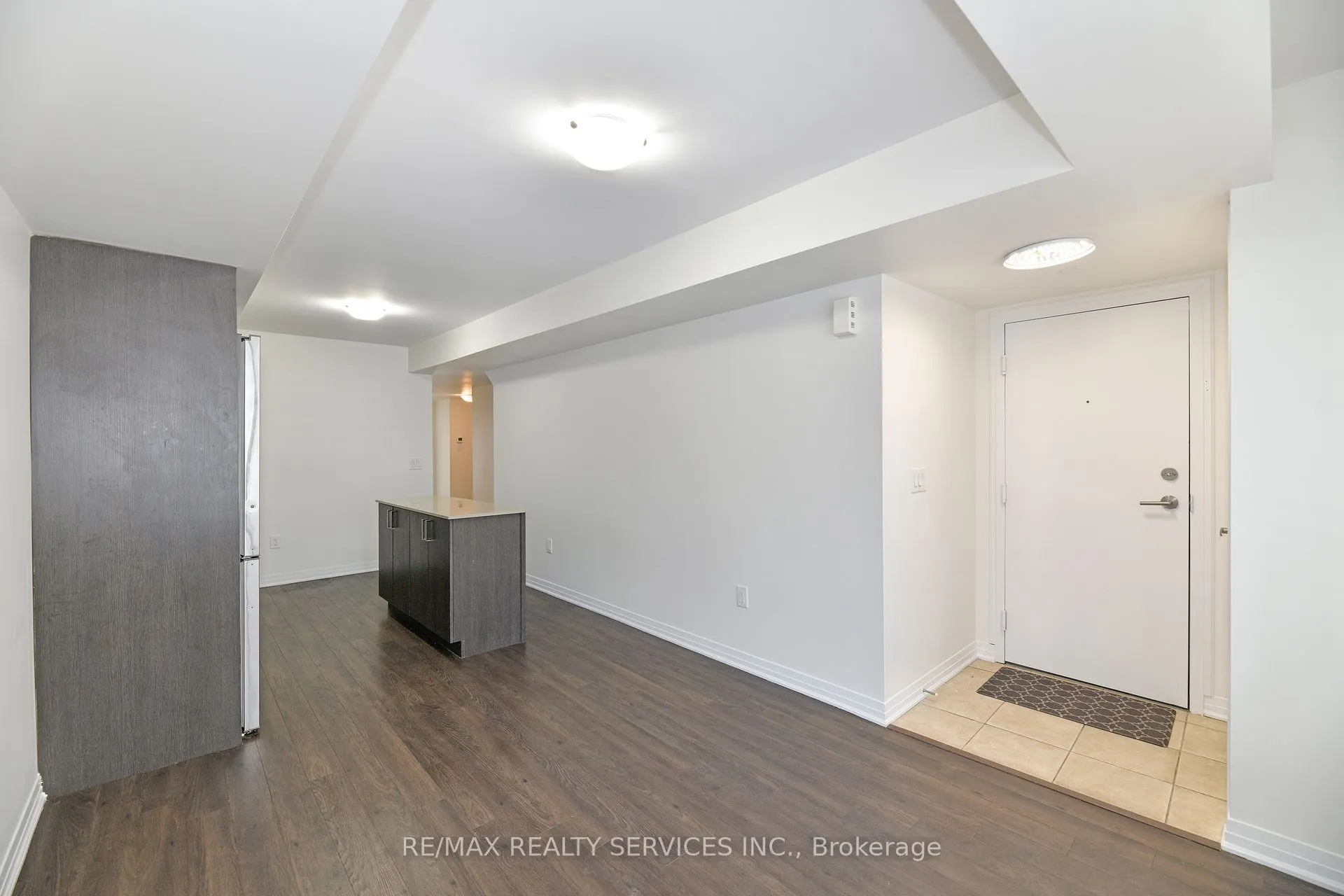142 William Duncan Road, #2