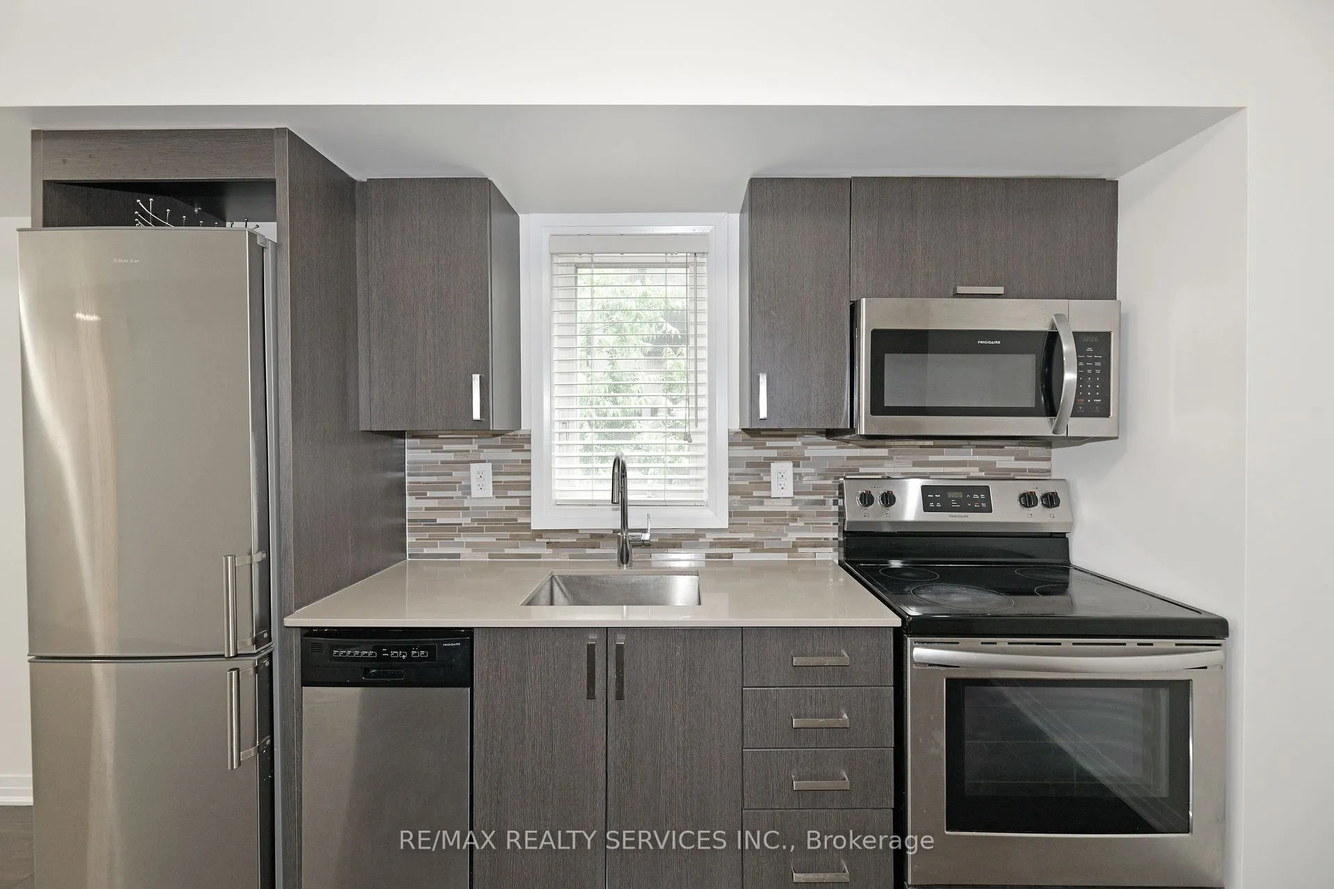 142 William Duncan Road, #2