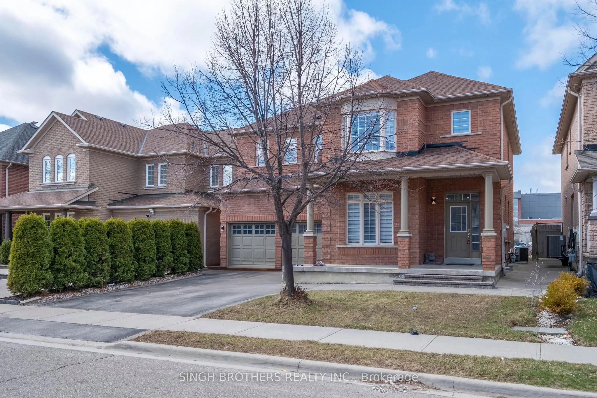 78 Mainard Crescent, #Upper