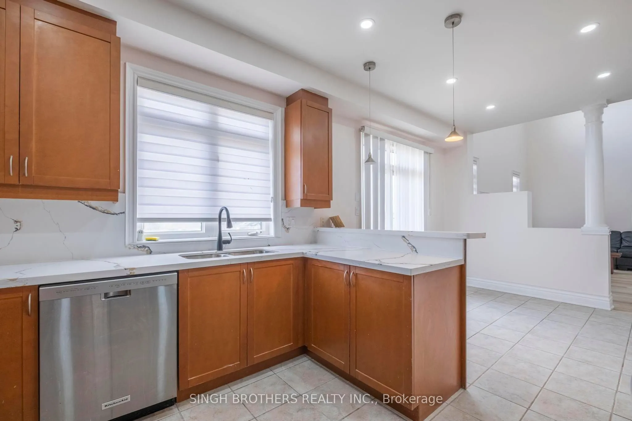 78 Mainard Crescent, #Upper