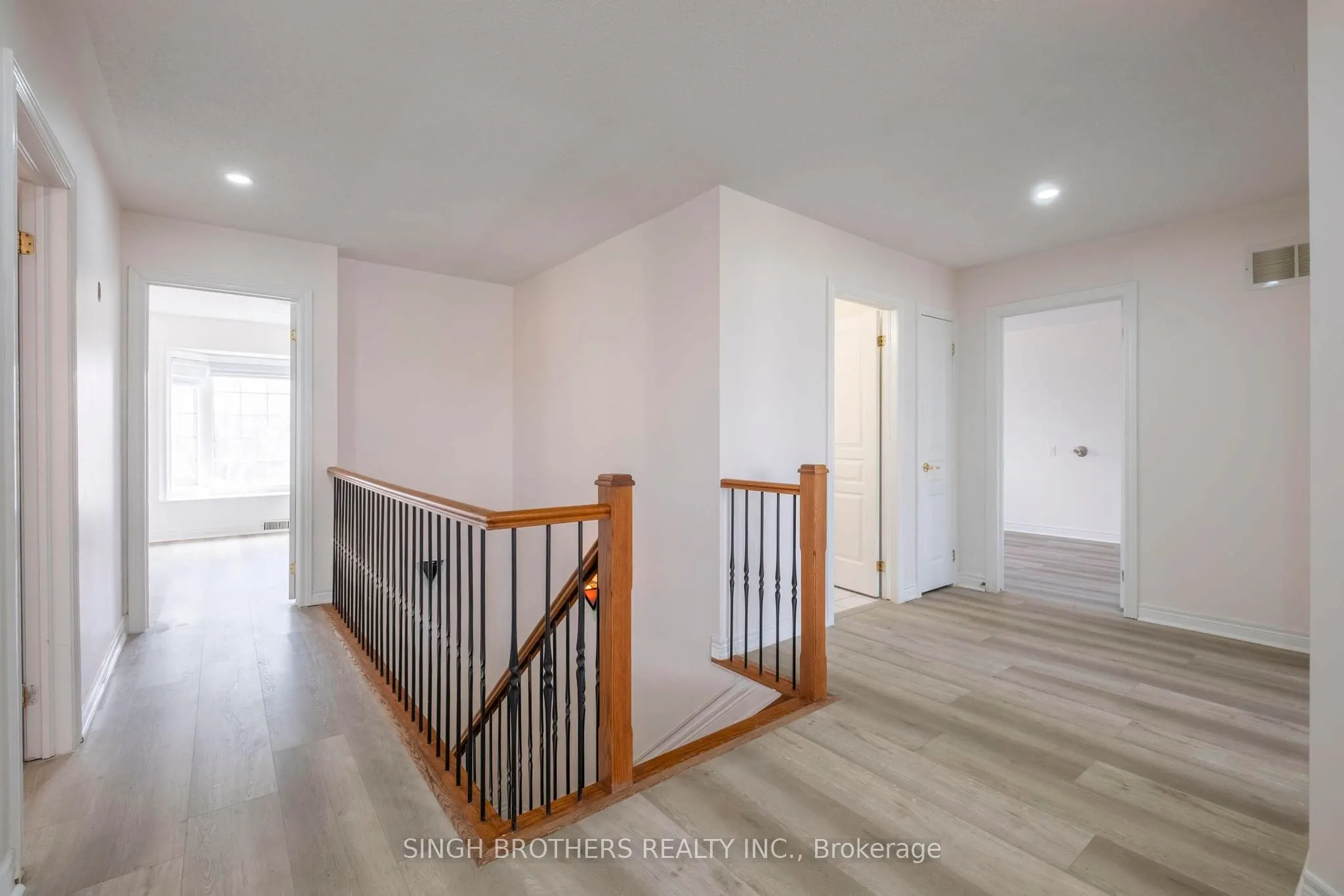 78 Mainard Crescent, #Upper