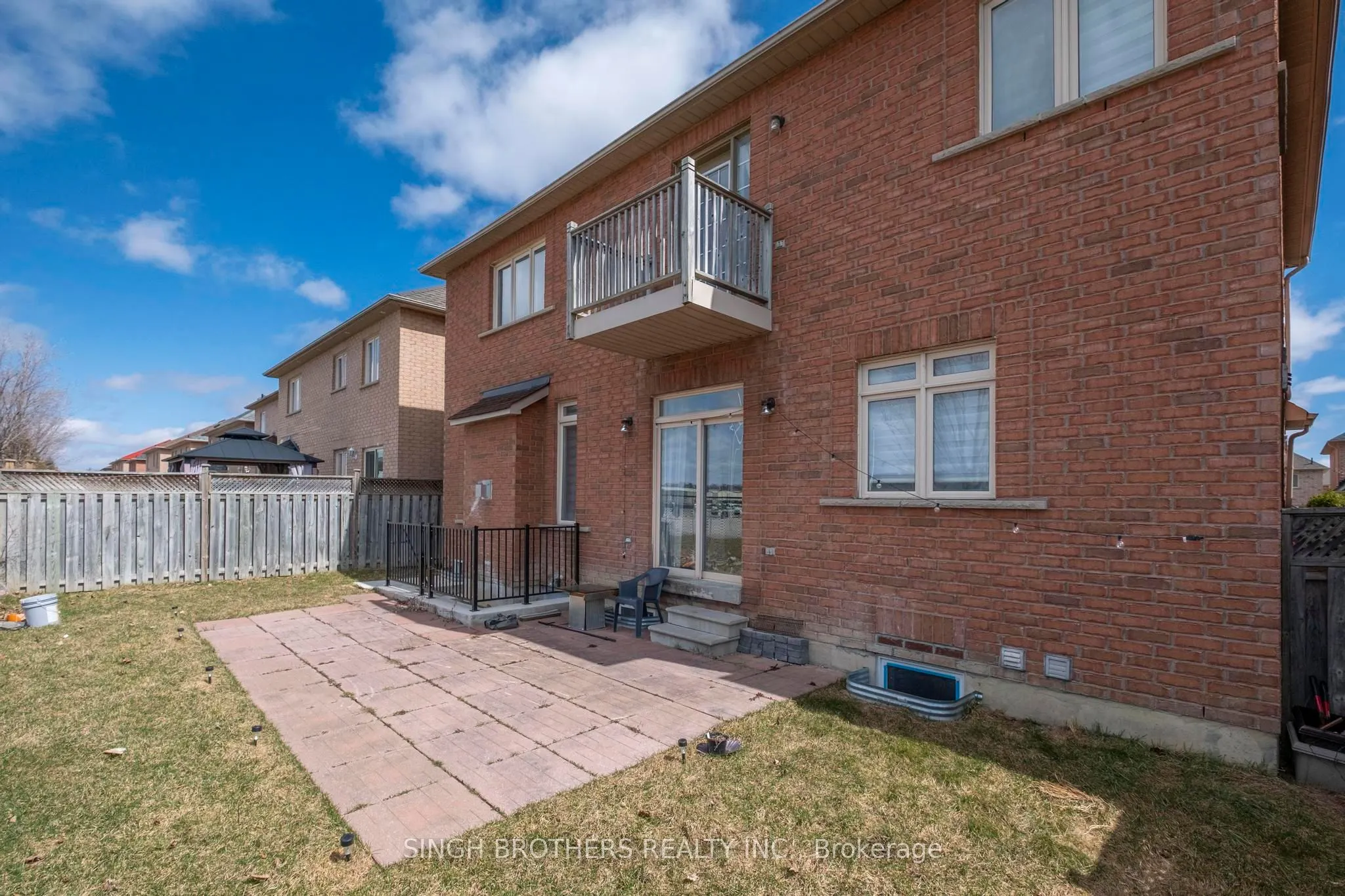 78 Mainard Crescent, #Upper