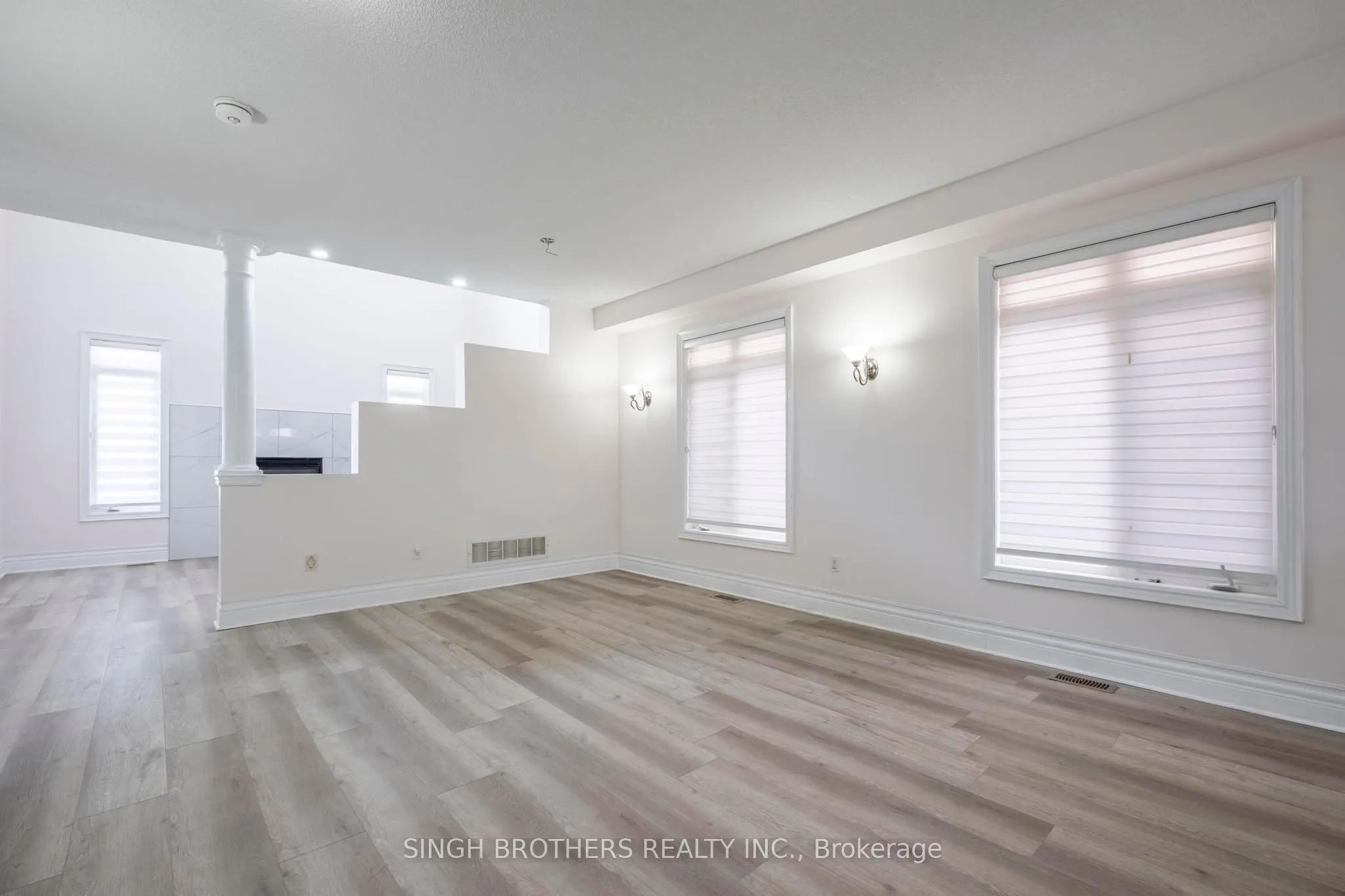 78 Mainard Crescent, #Upper