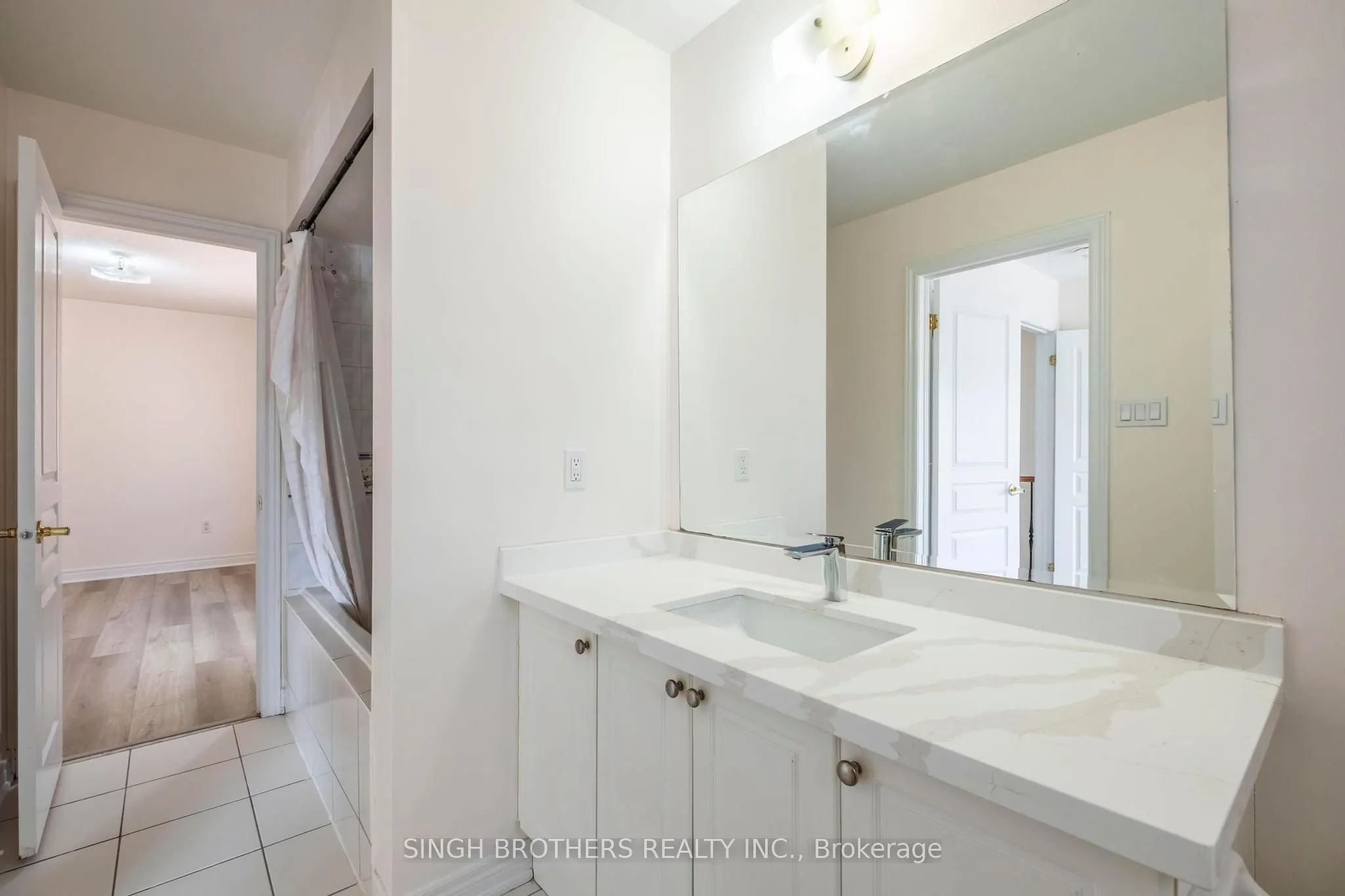 78 Mainard Crescent, #Upper