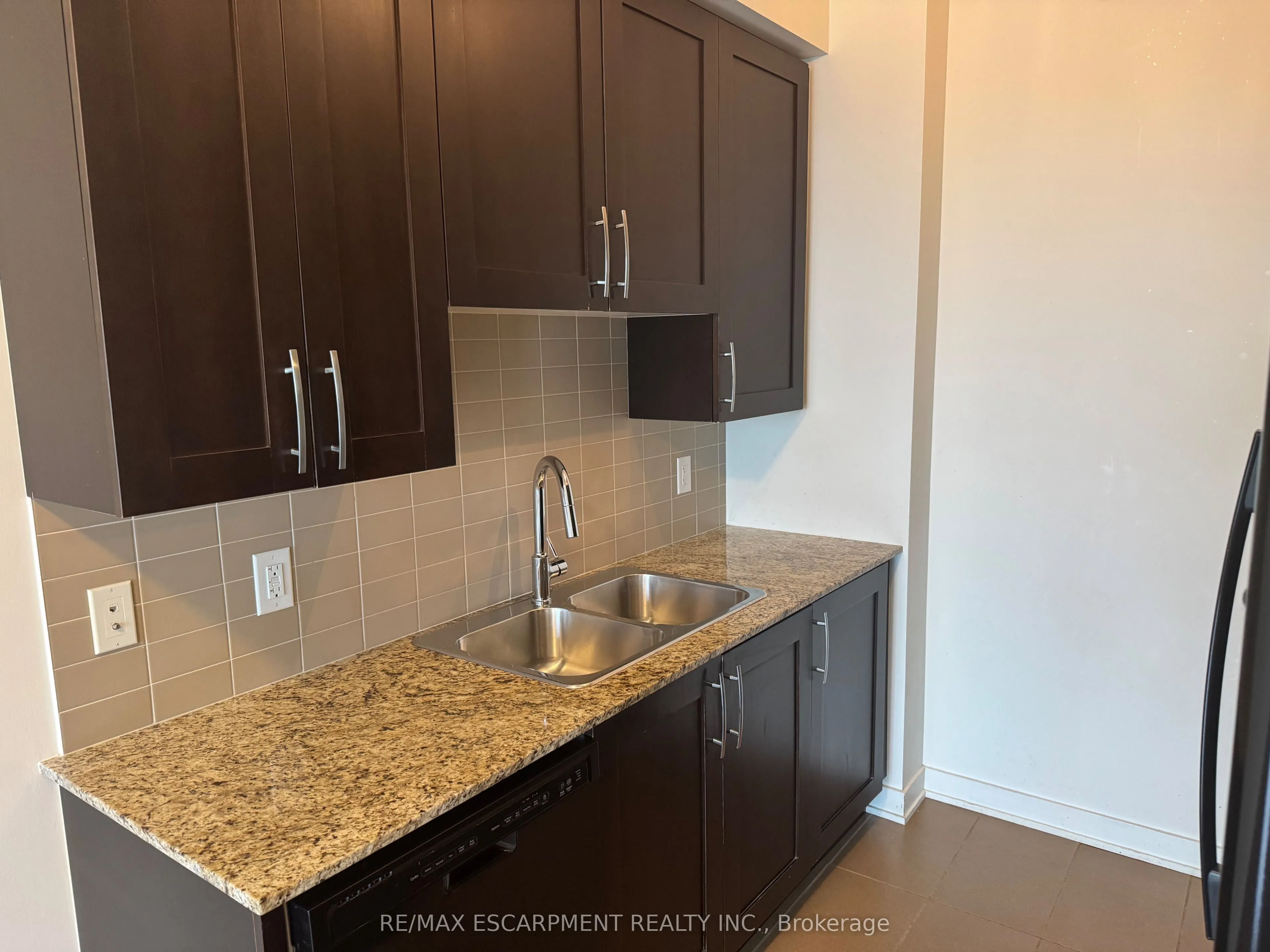 4070 Confederation Parkway, #4105