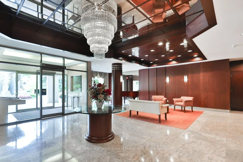 1700 The Collegeway, #709