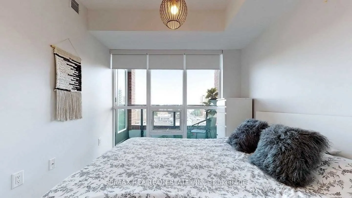 830 Lawrence Avenue W, #644