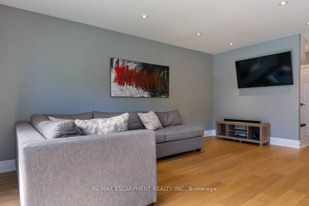 4 Thorpe Road