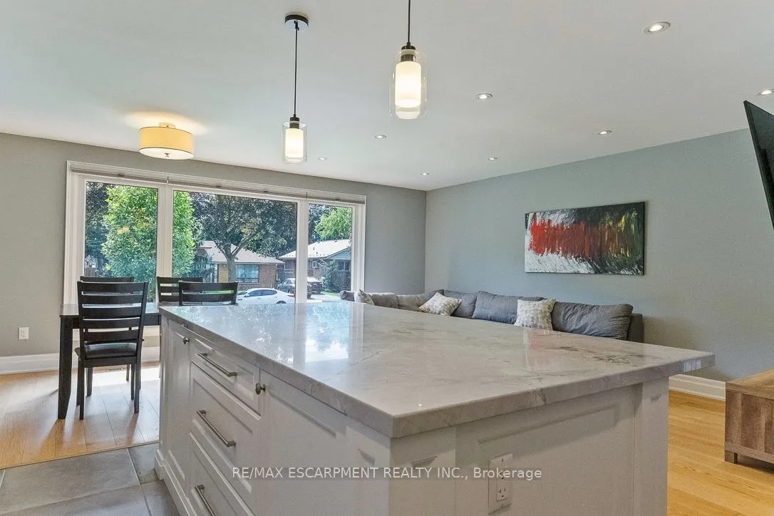 4 Thorpe Road