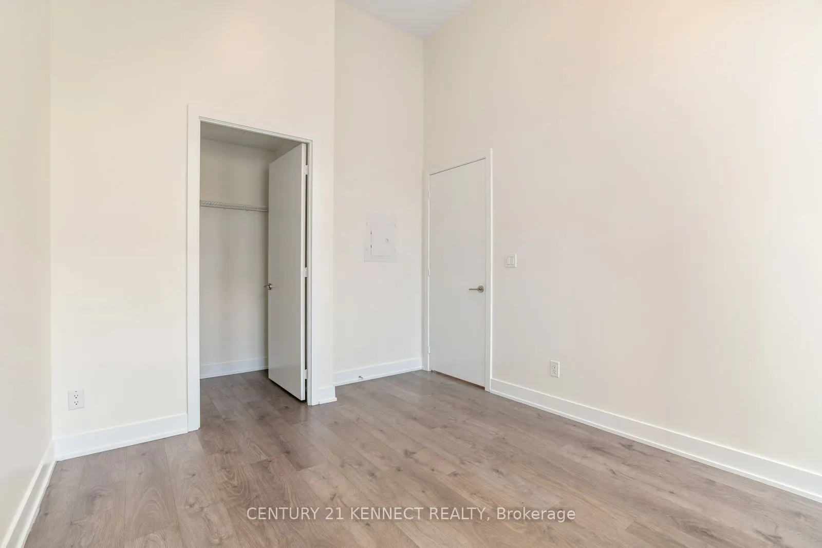 180 Veterans Drive, #101