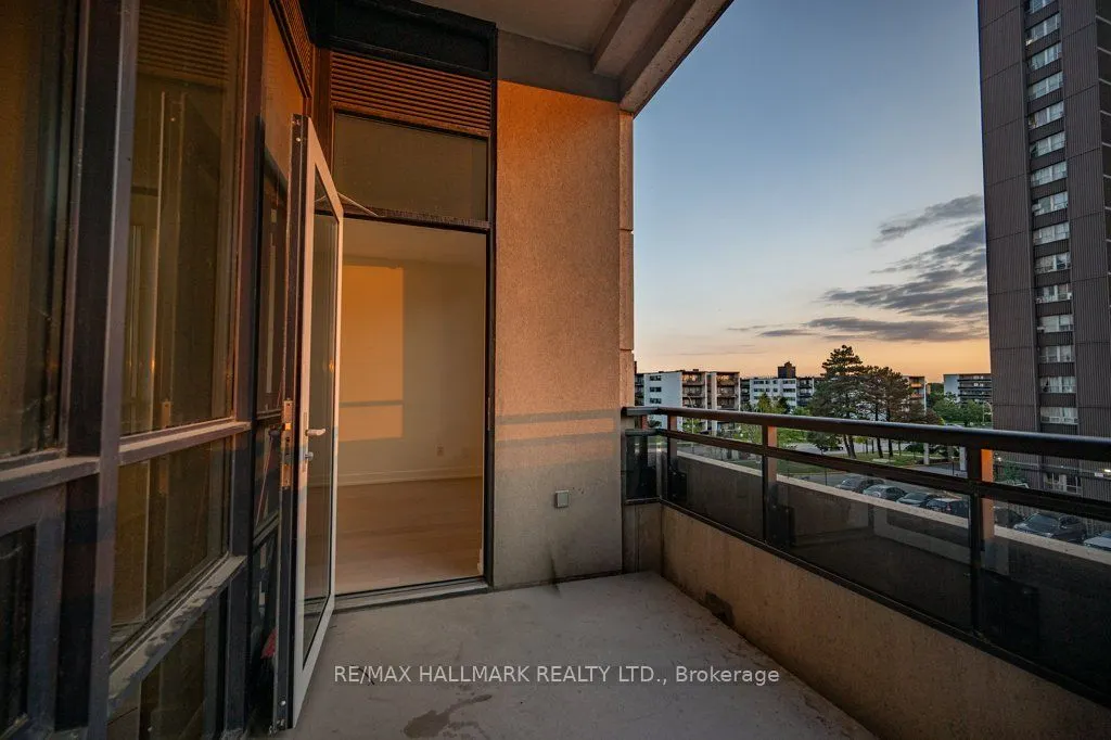 6 Eva Road, #212