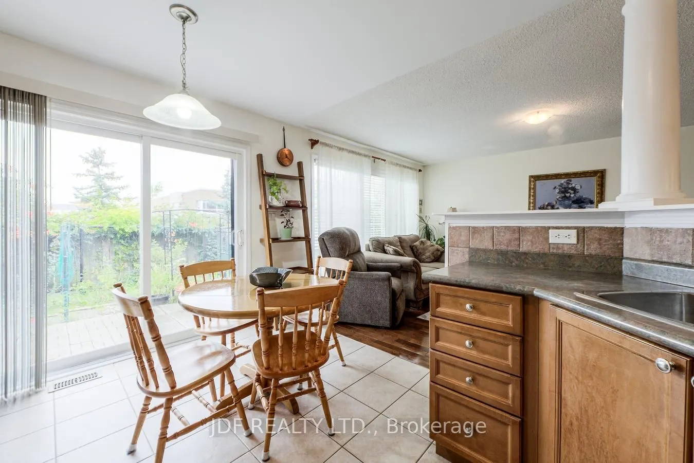 3178 Stornoway Circle