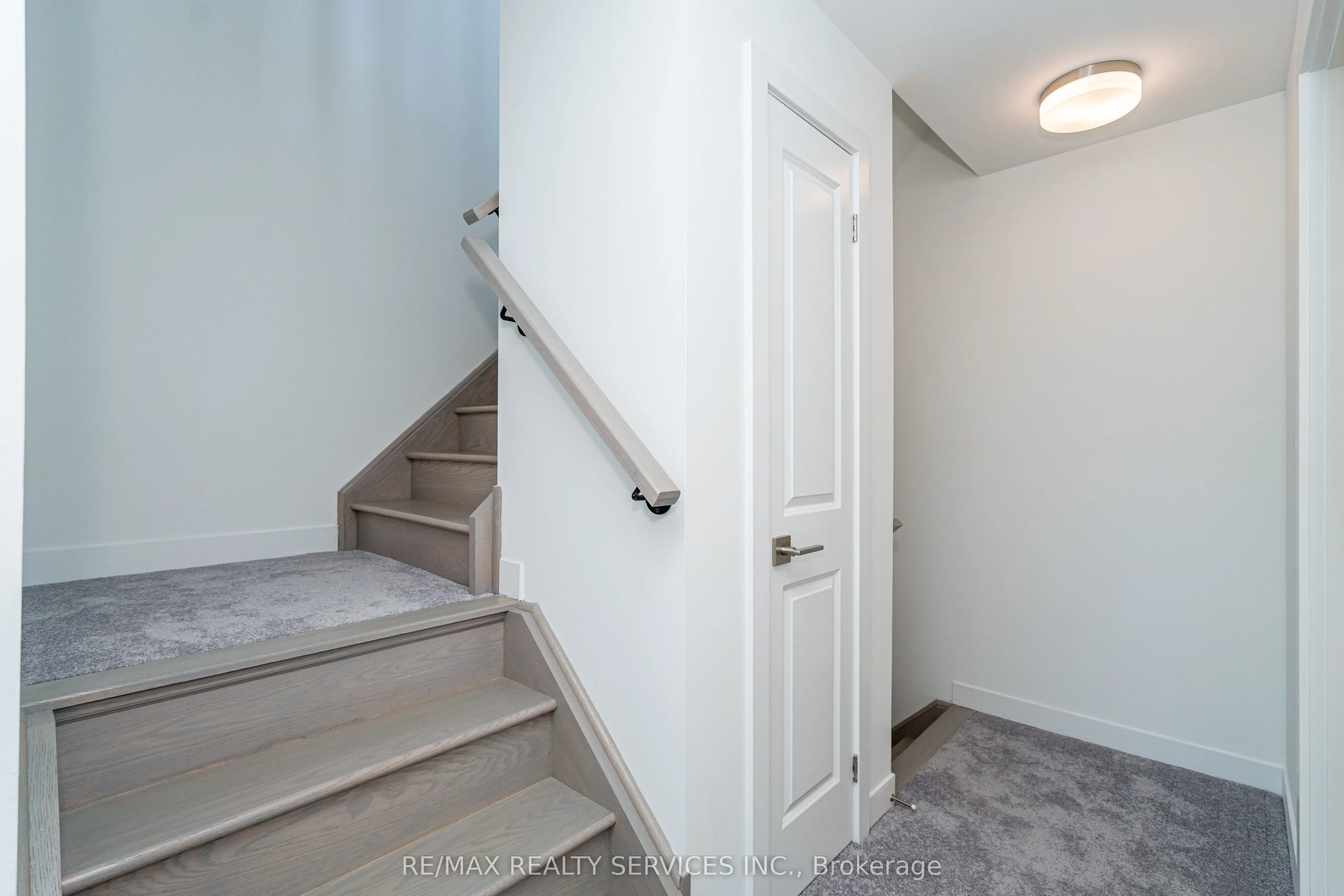 4017 Hickory Drive, #16