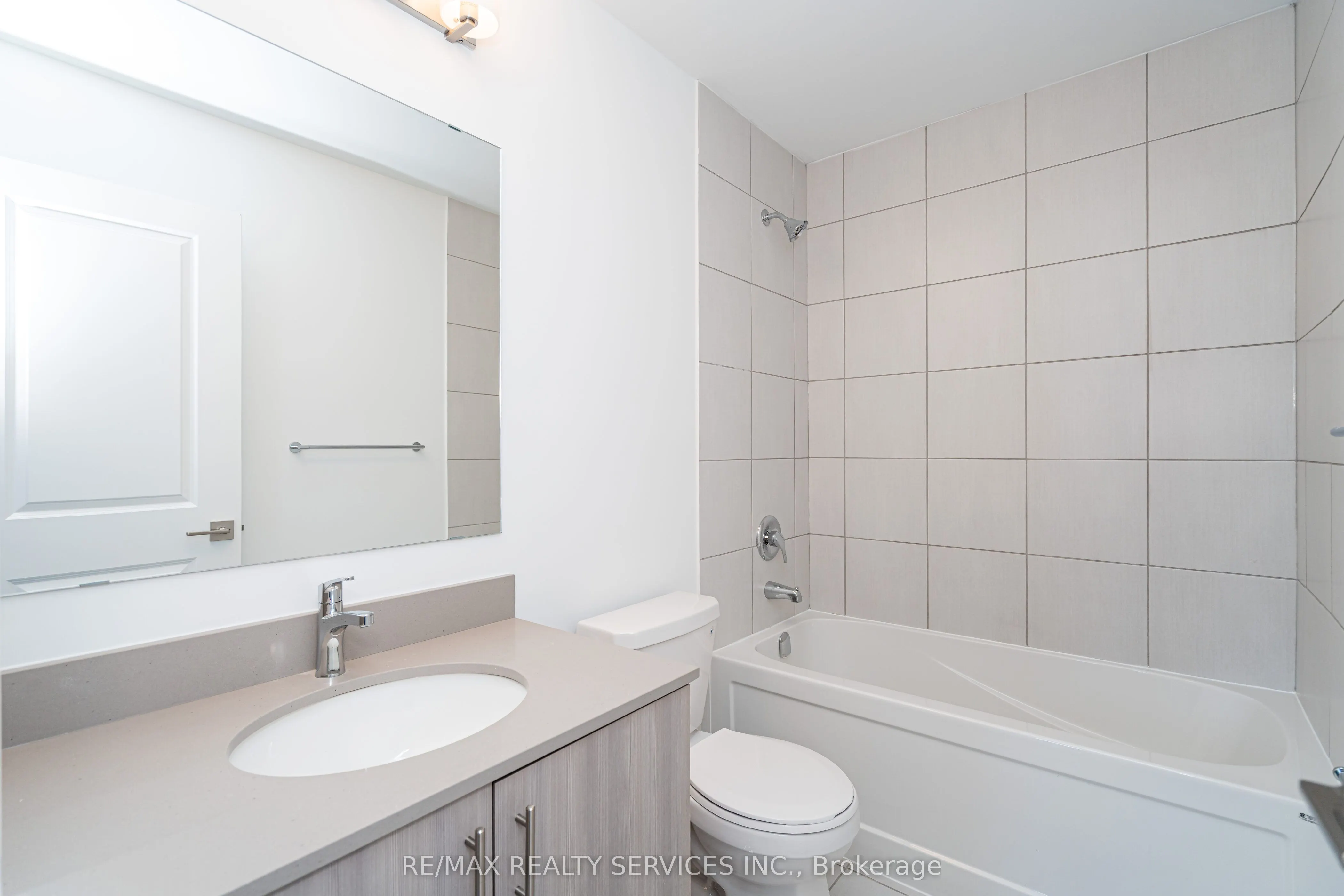 4017 Hickory Drive, #16