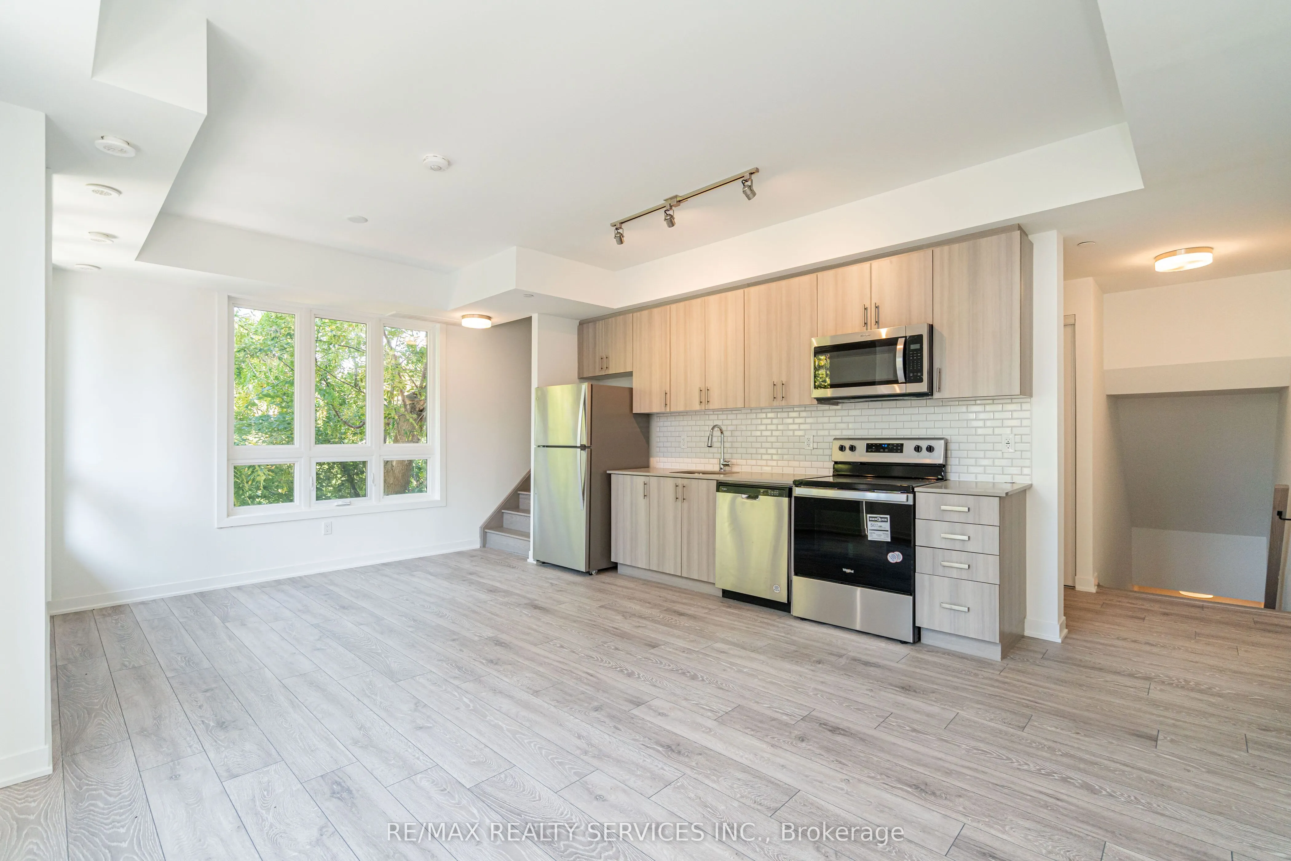 4017 Hickory Drive, #16
