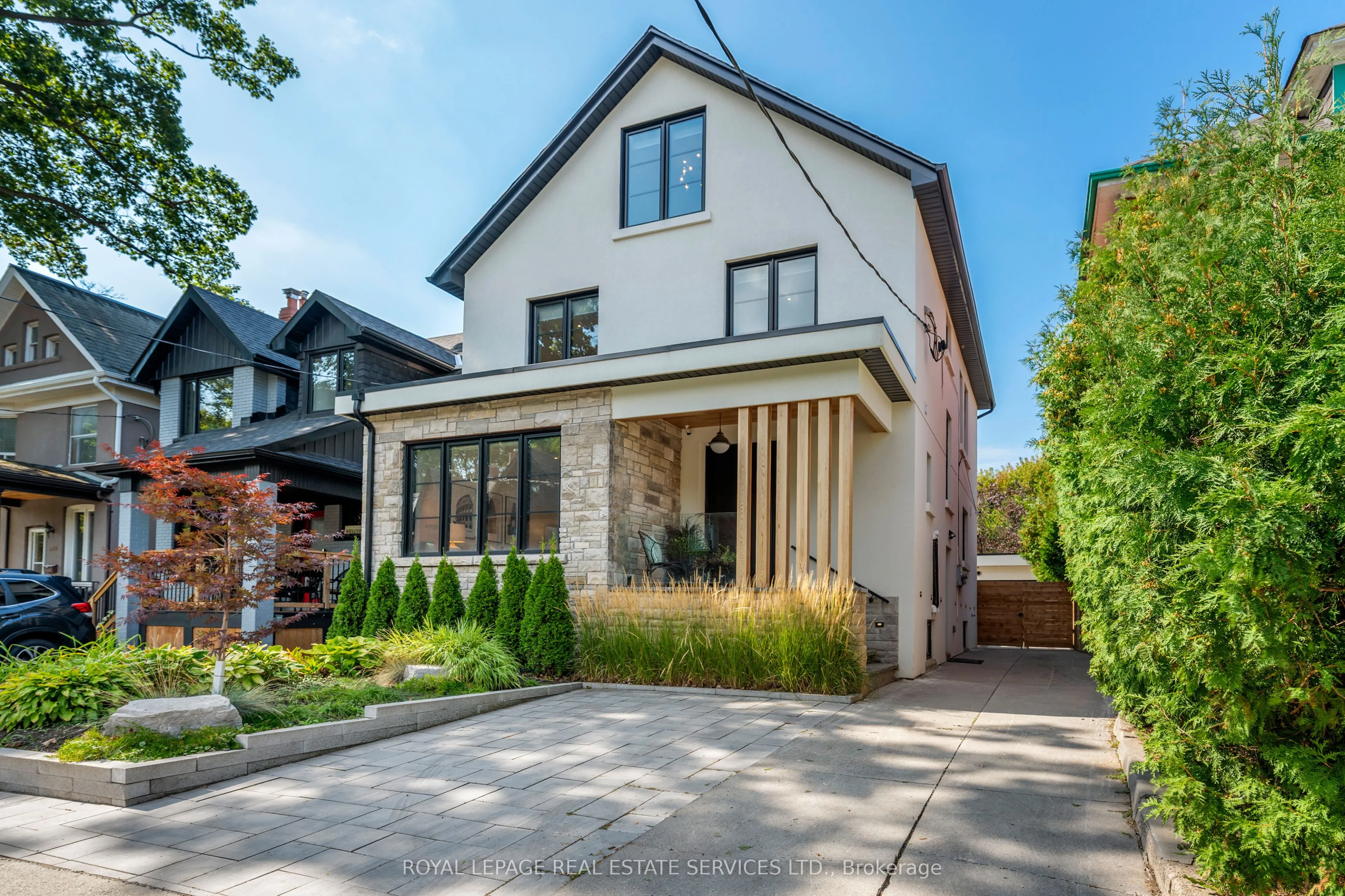 442 Quebec Avenue