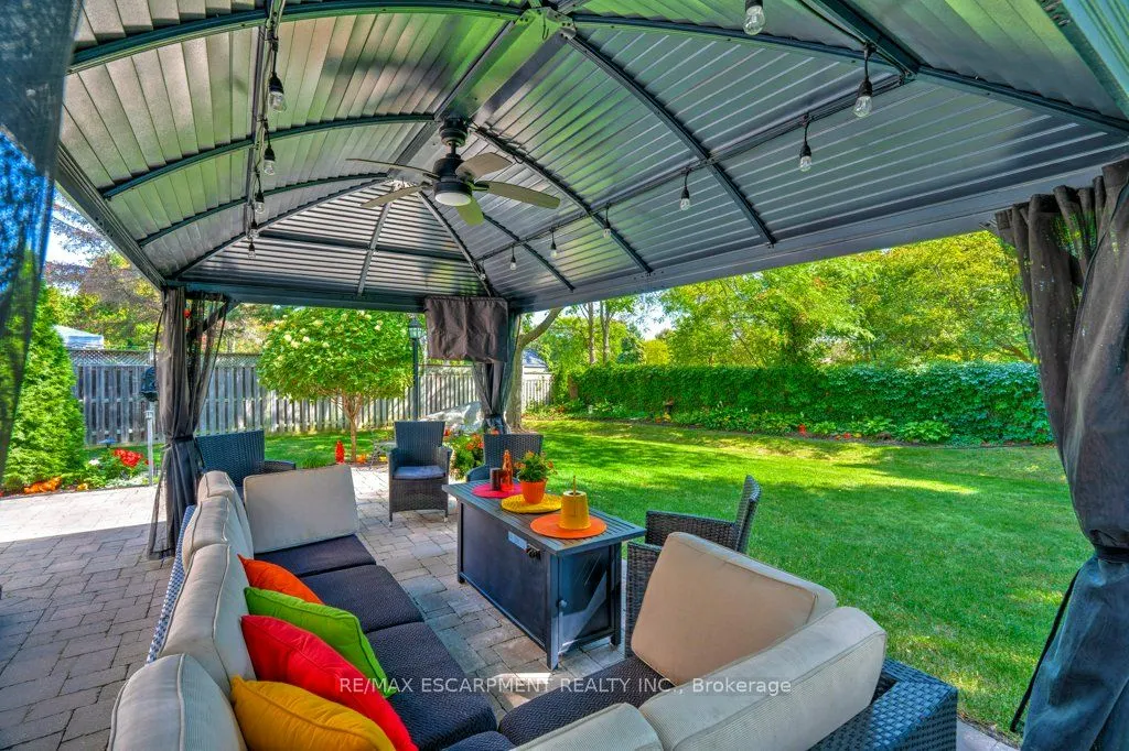 2010 WINDY OAKS Drive