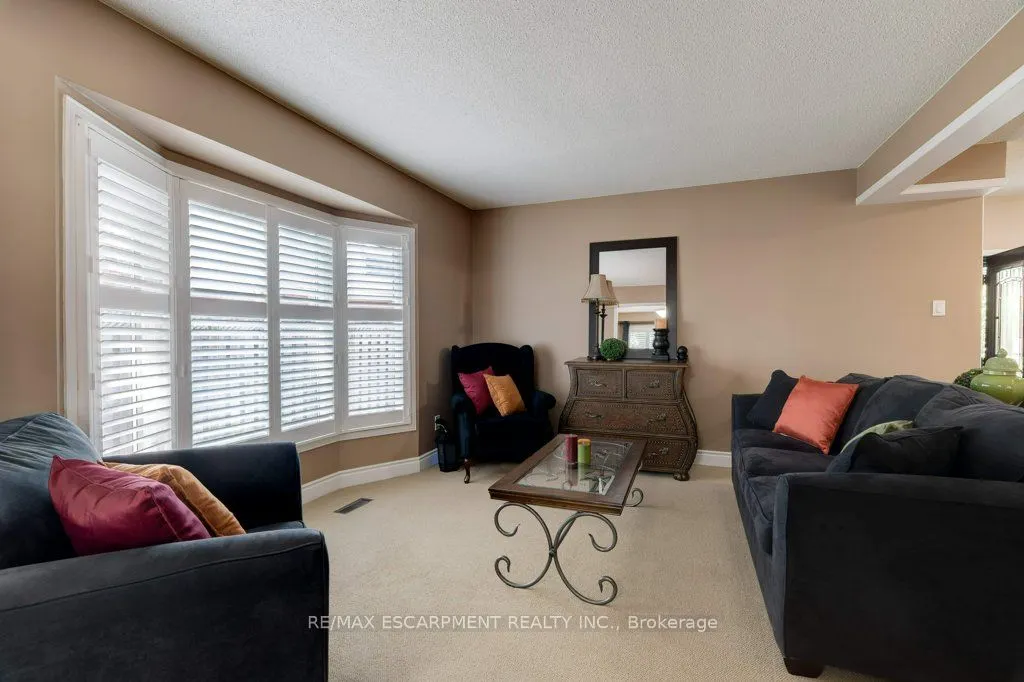 2010 WINDY OAKS Drive