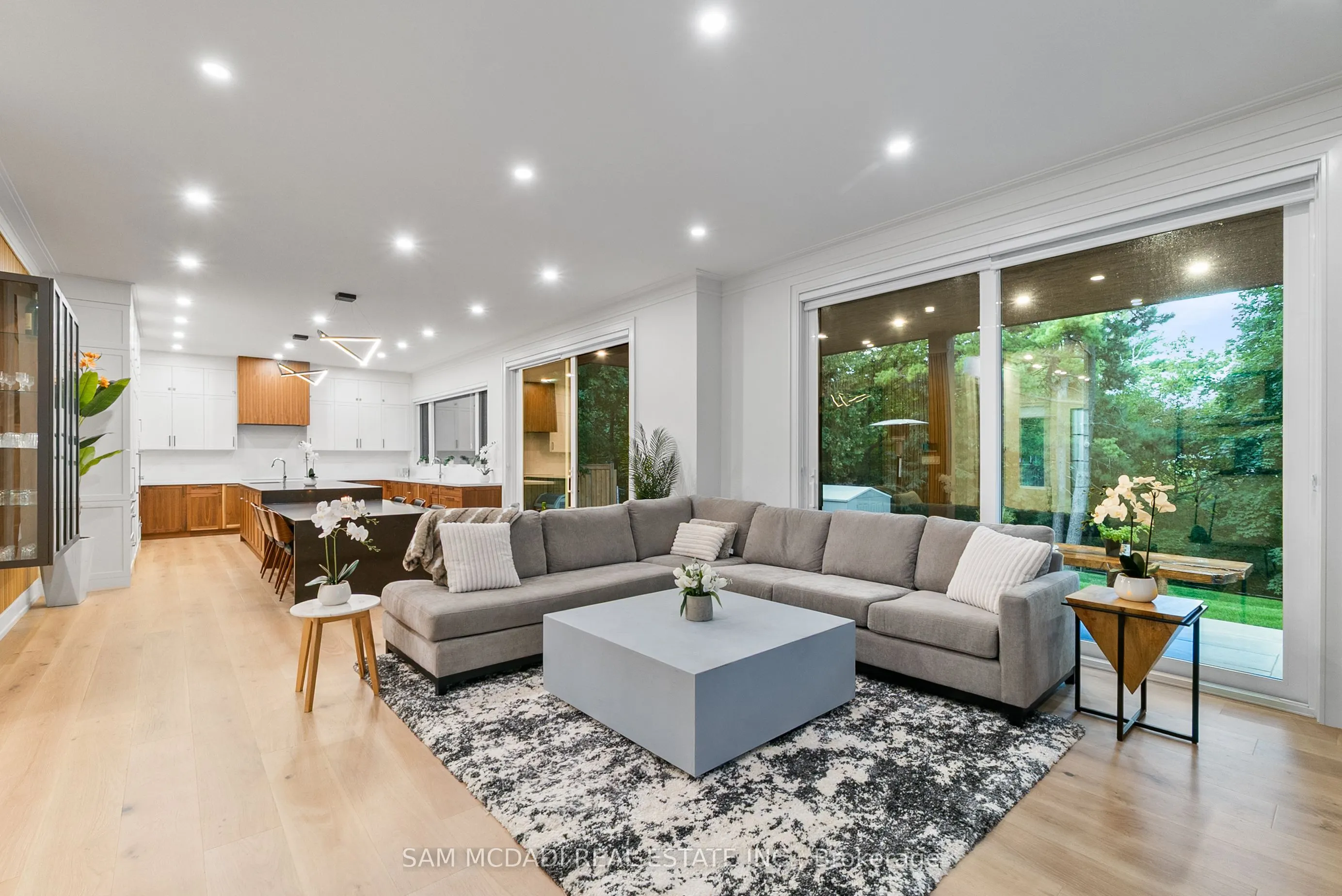 1509 Pembroke Drive