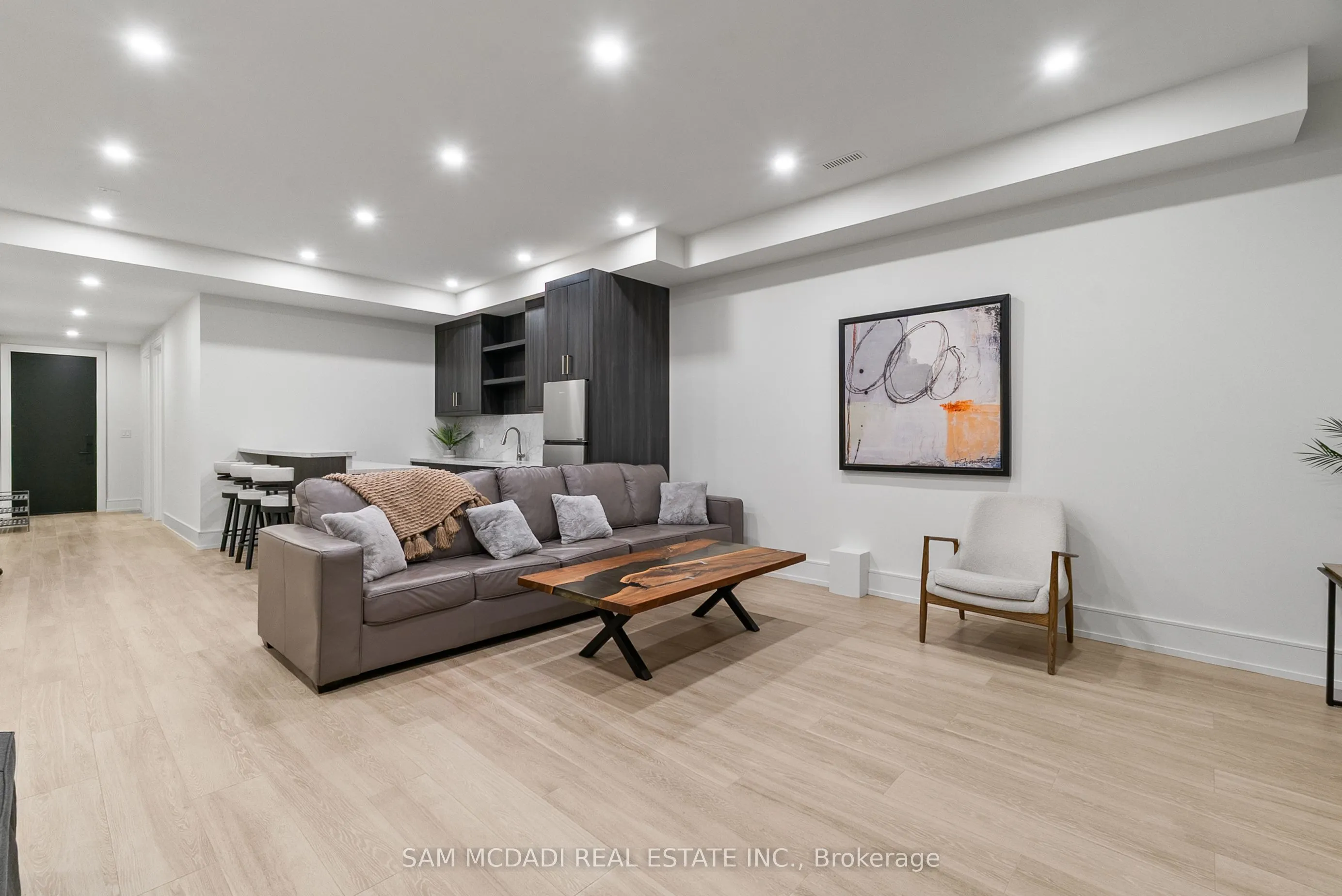 1509 Pembroke Drive