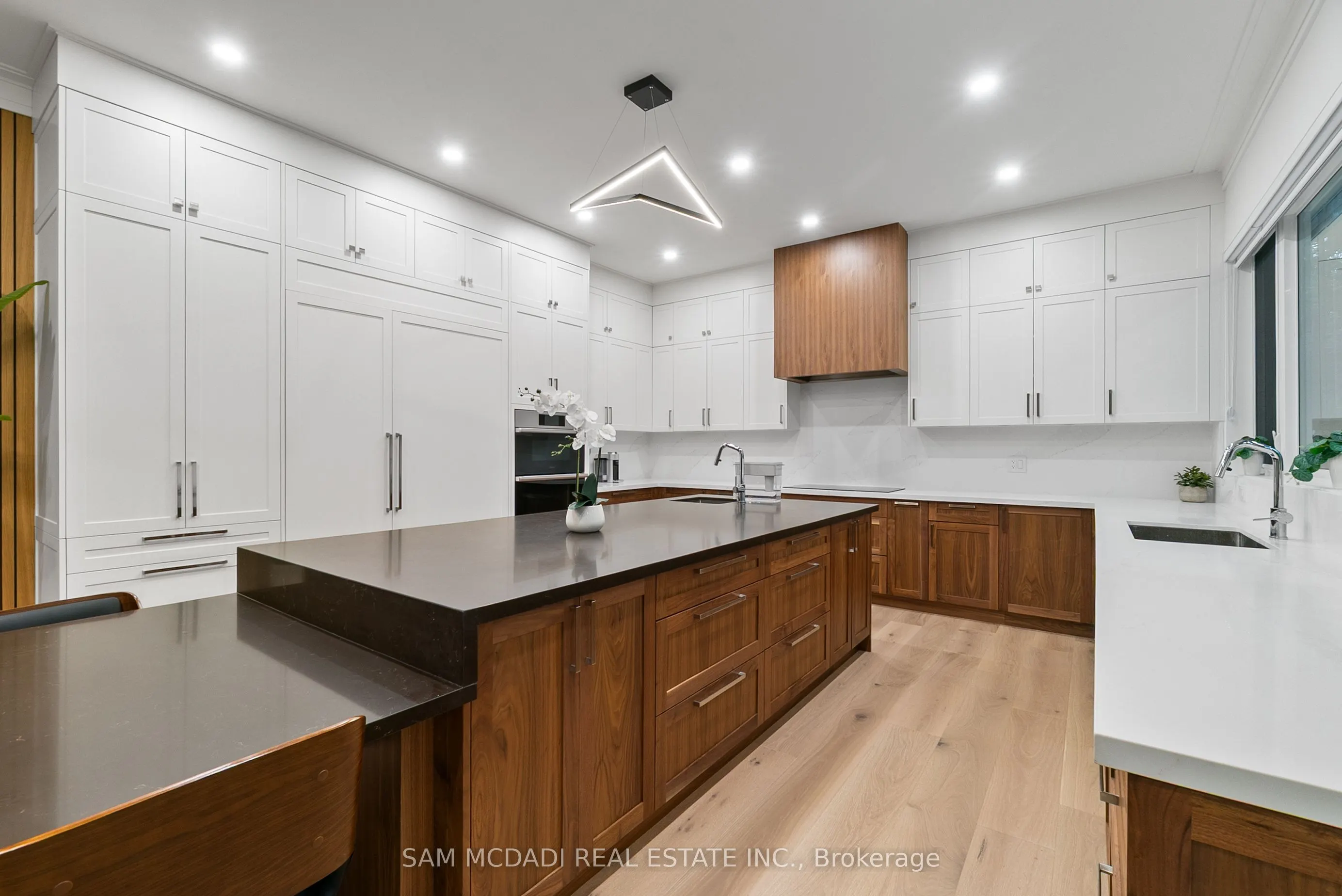 1509 Pembroke Drive