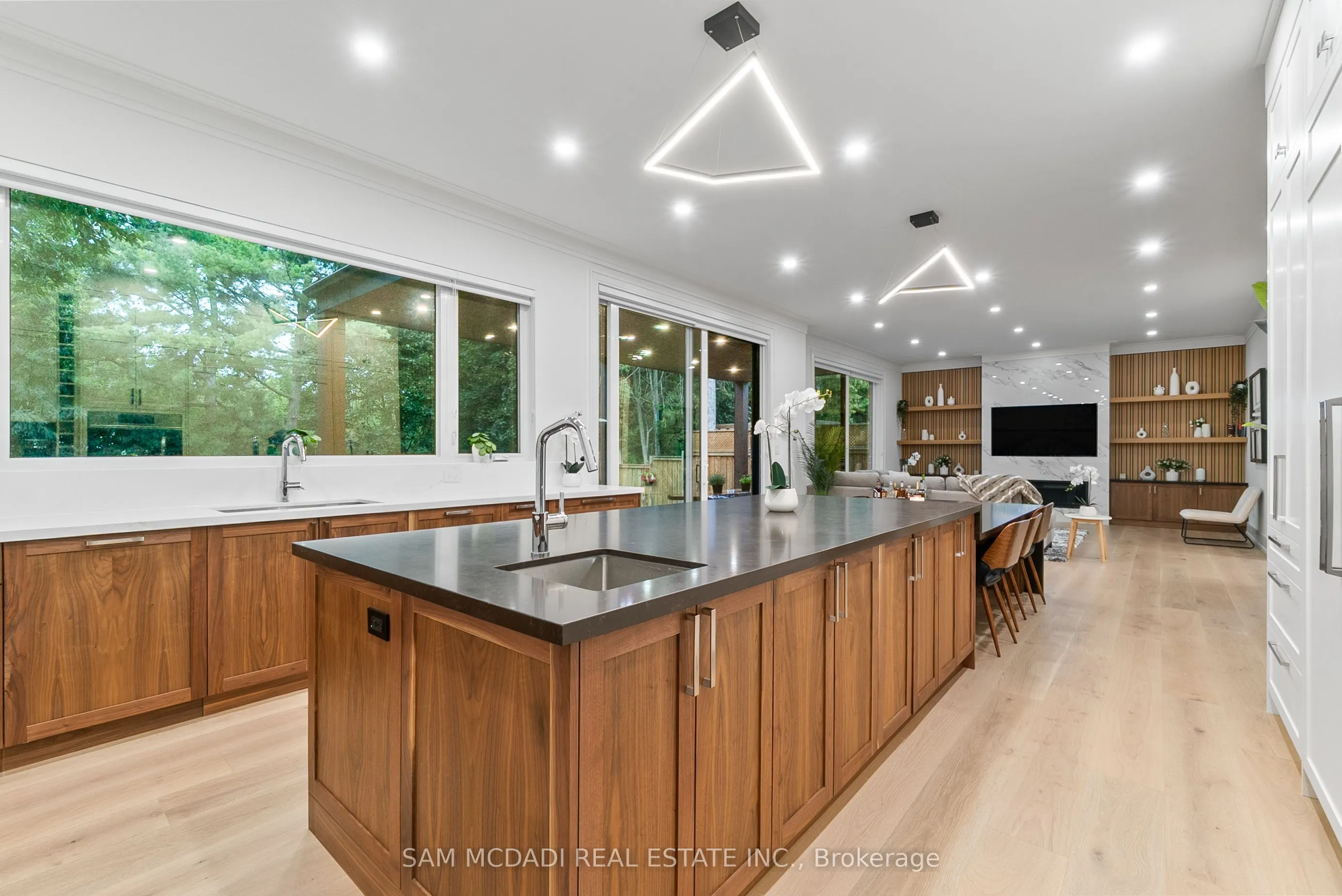 1509 Pembroke Drive