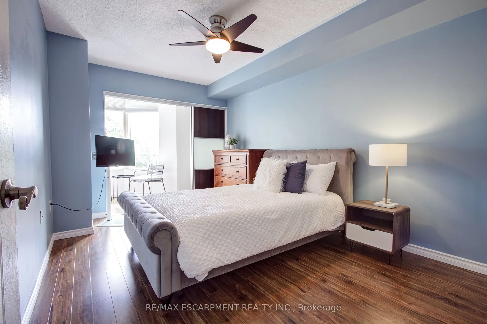 1270 Maple Crossing Boulevard, #306