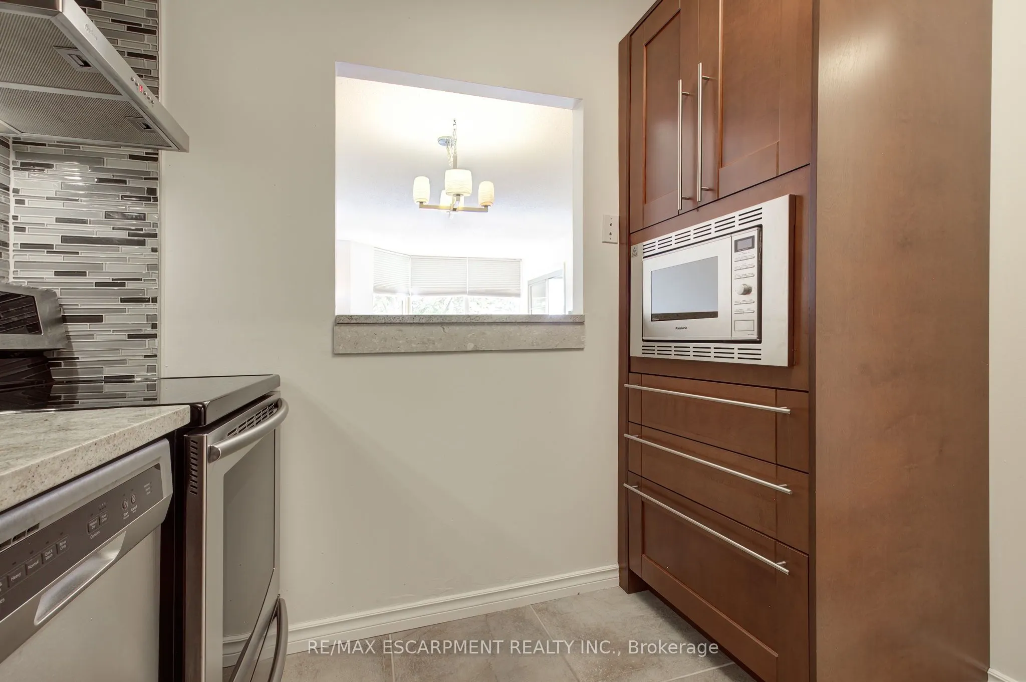 1270 Maple Crossing Boulevard, #306