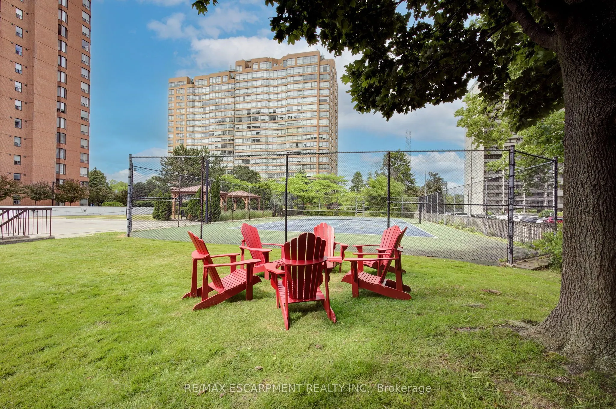 1270 Maple Crossing Boulevard, #306