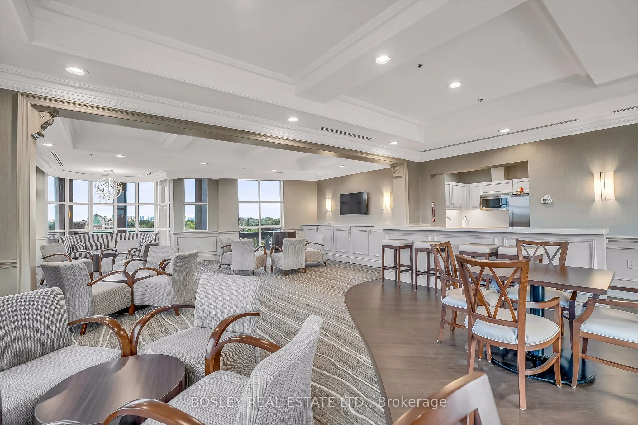3085 Bloor Street W, #415