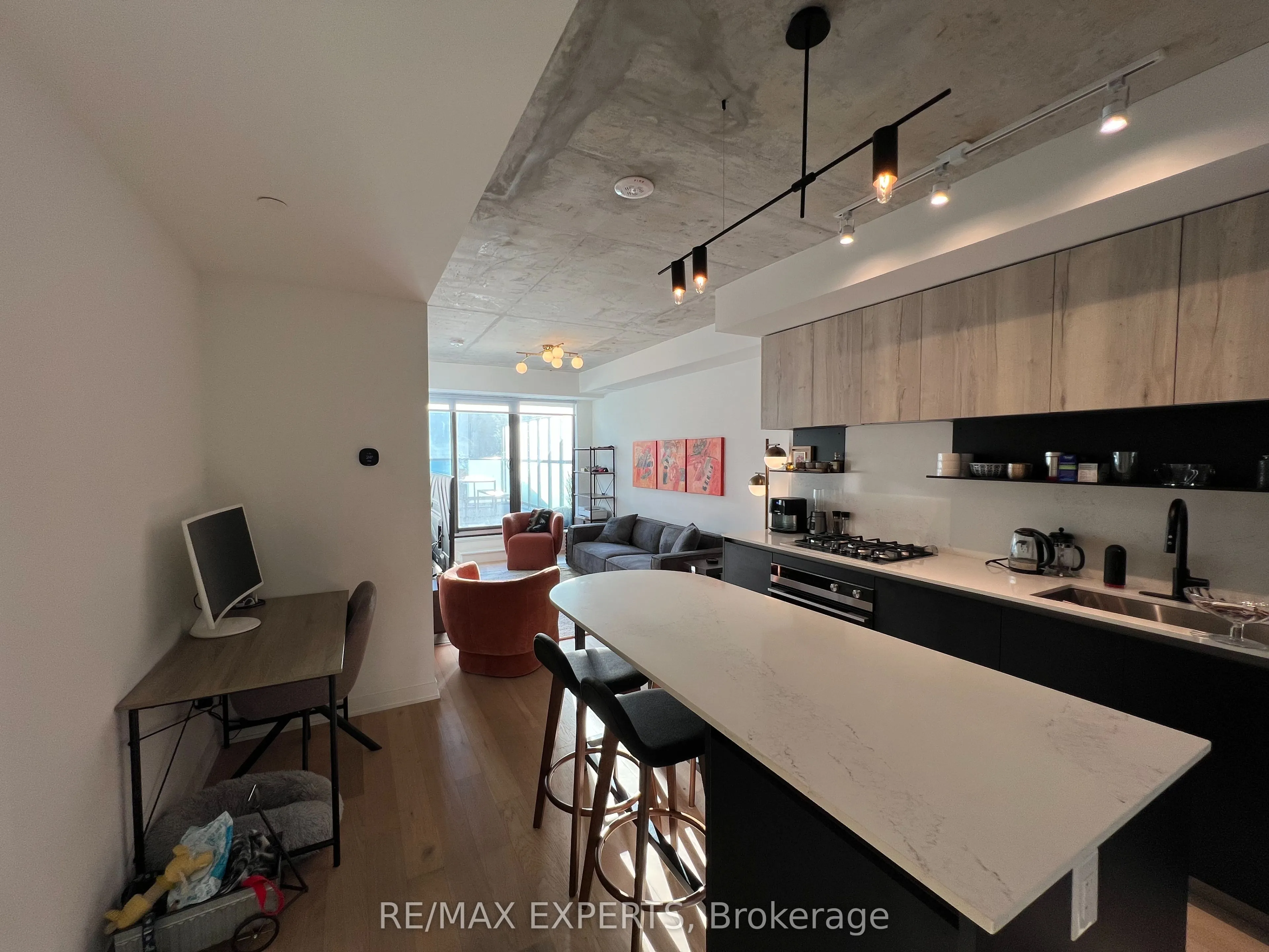 2625 Dundas Street W, #302 (Furnished)