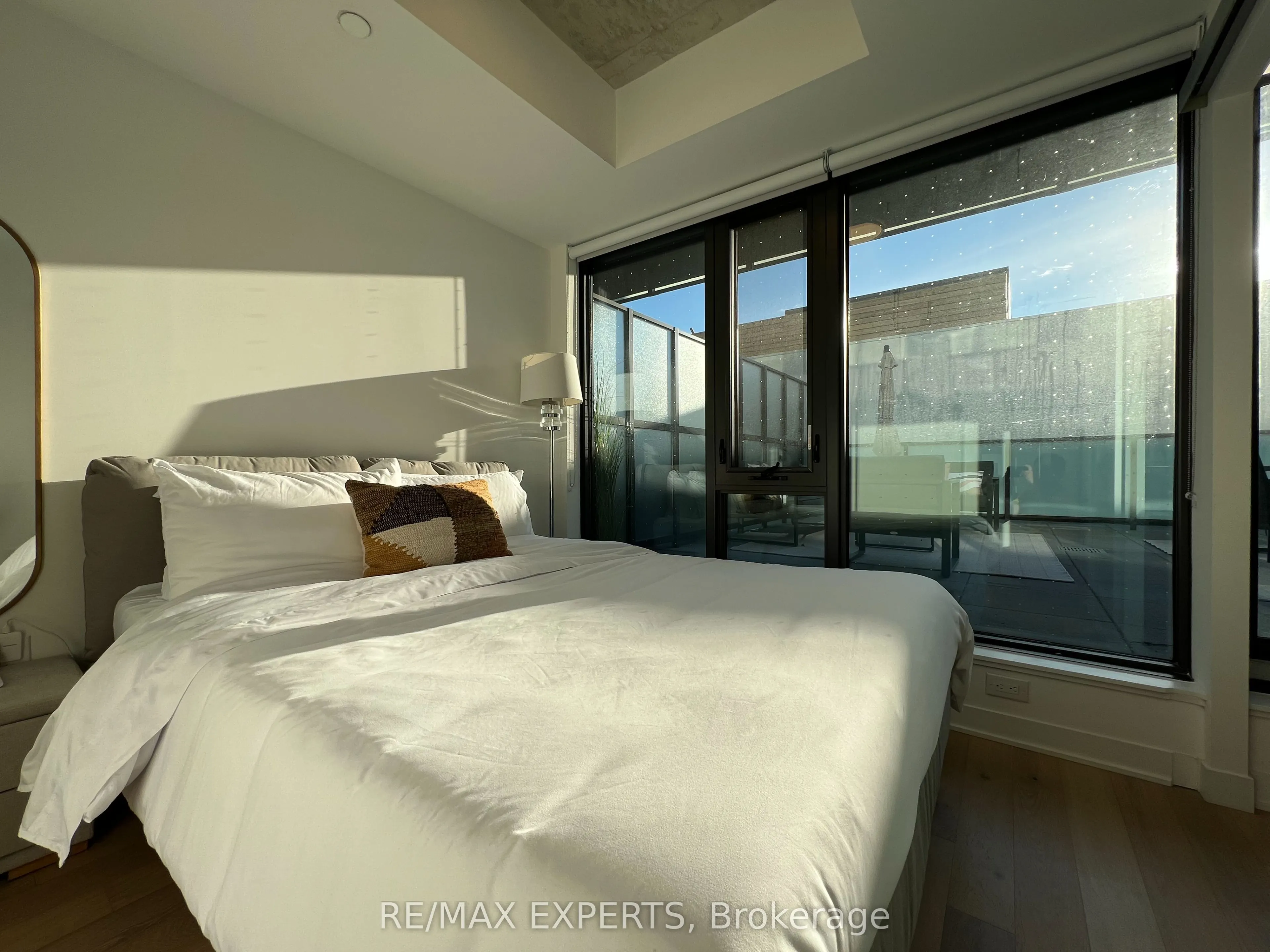 2625 Dundas Street W, #302 (Furnished)