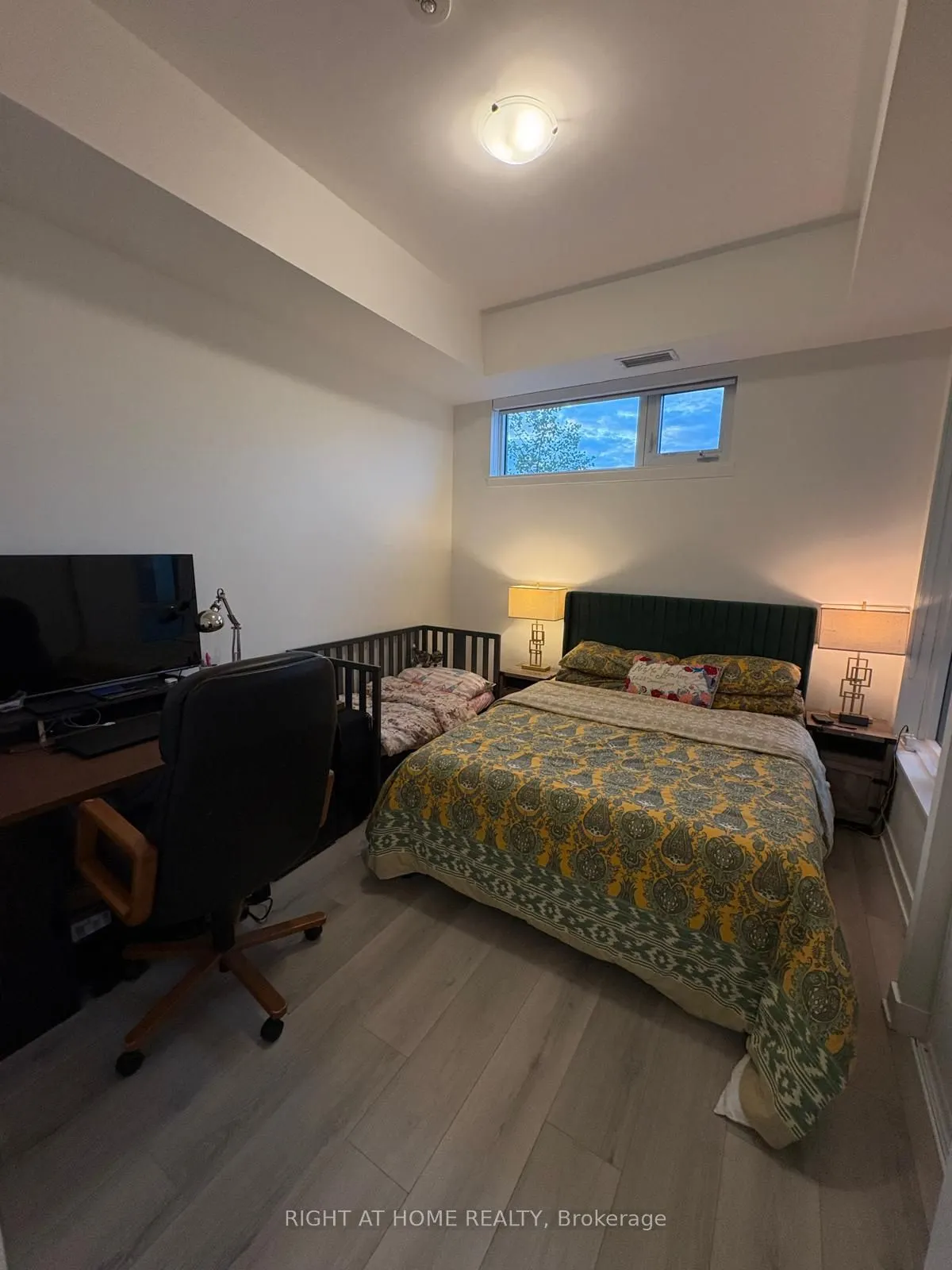 1440 Clarriage Court E, #109