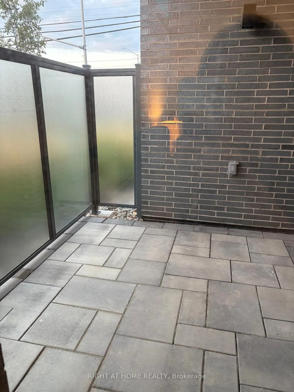 1440 Clarriage Court E, #109