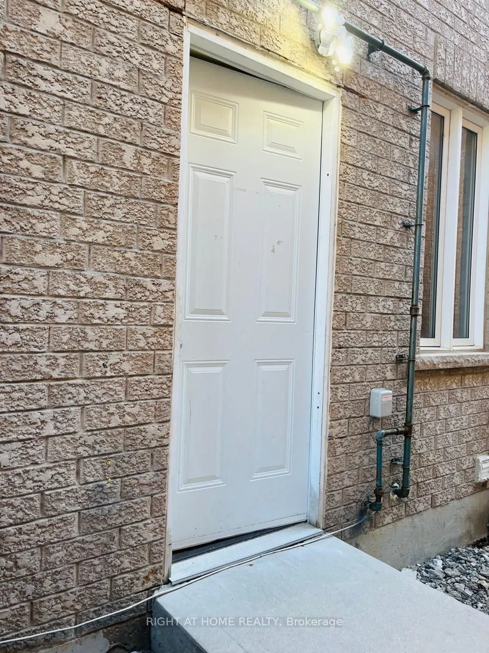 21 Sir Jacobs Crescent