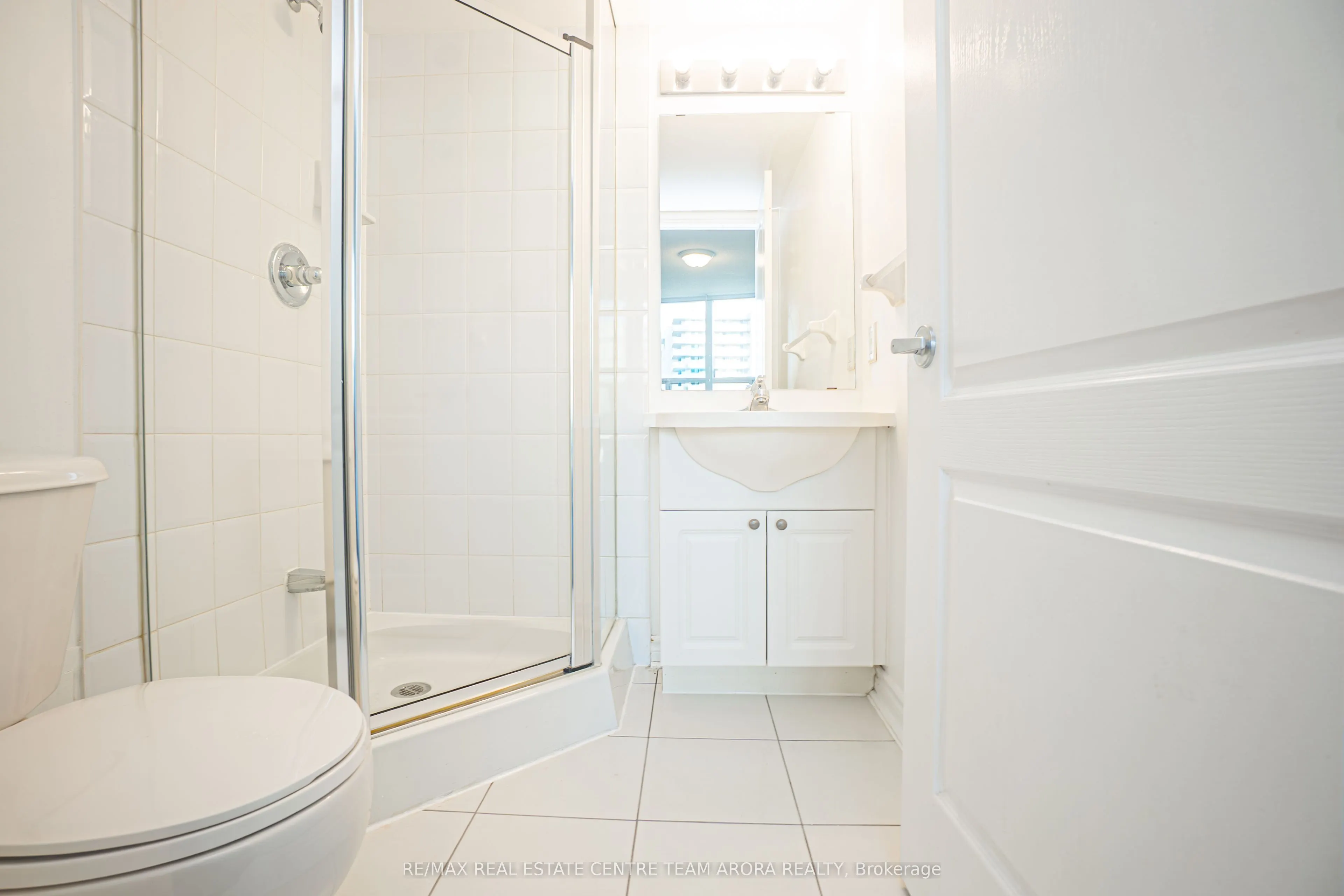 33 Elm Drive, #1109